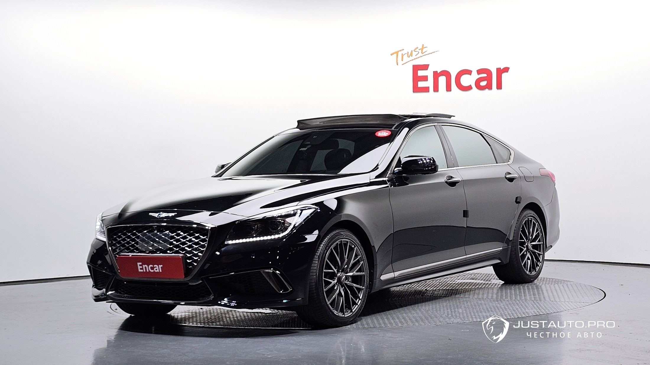 Автомобиль Hyundai Genesis
