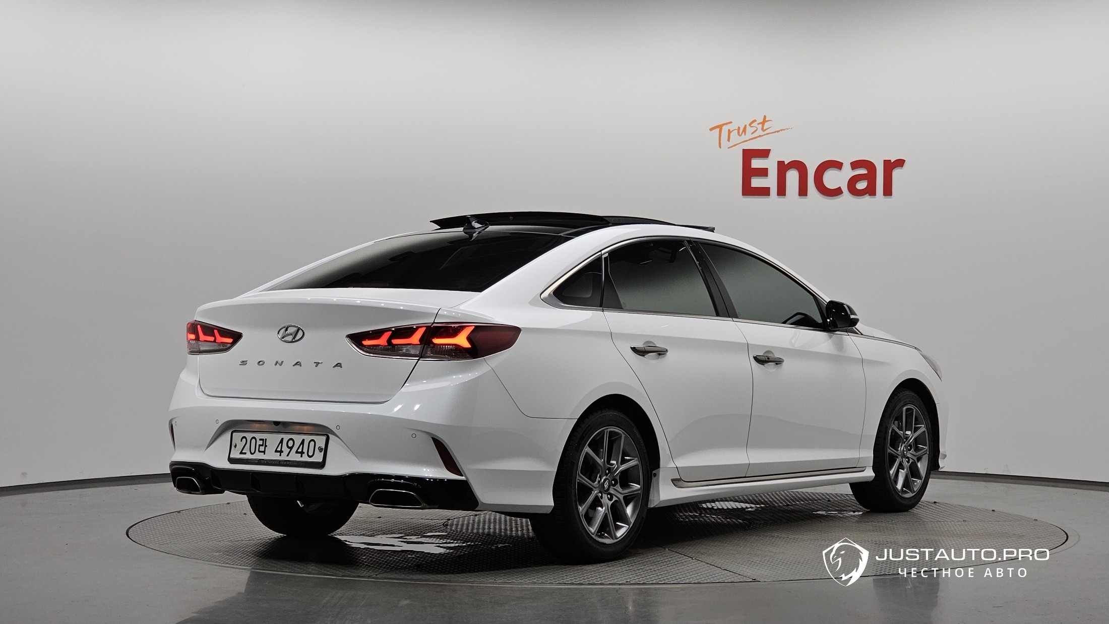 Автомобиль Hyundai Sonata