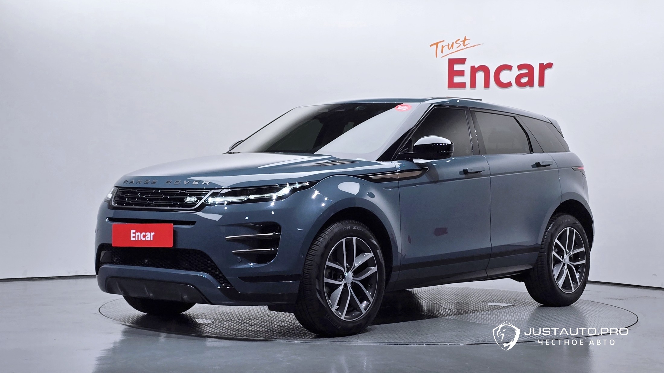 Автомобиль Land Rover Range Rover Evoque