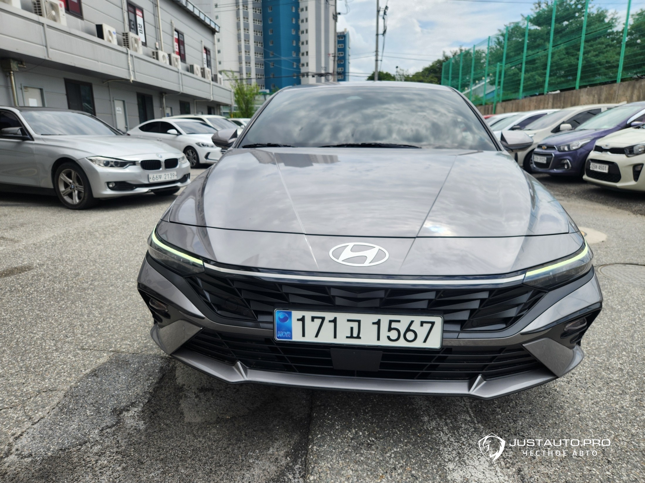 Автомобиль Hyundai AVANTE