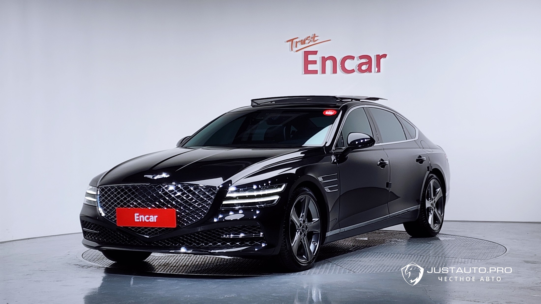 Автомобиль Genesis G80