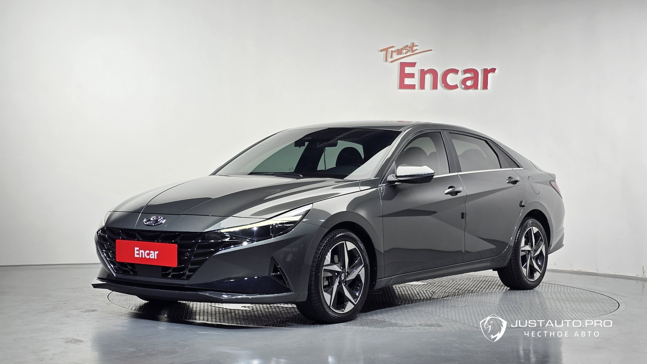Автомобиль Hyundai AVANTE