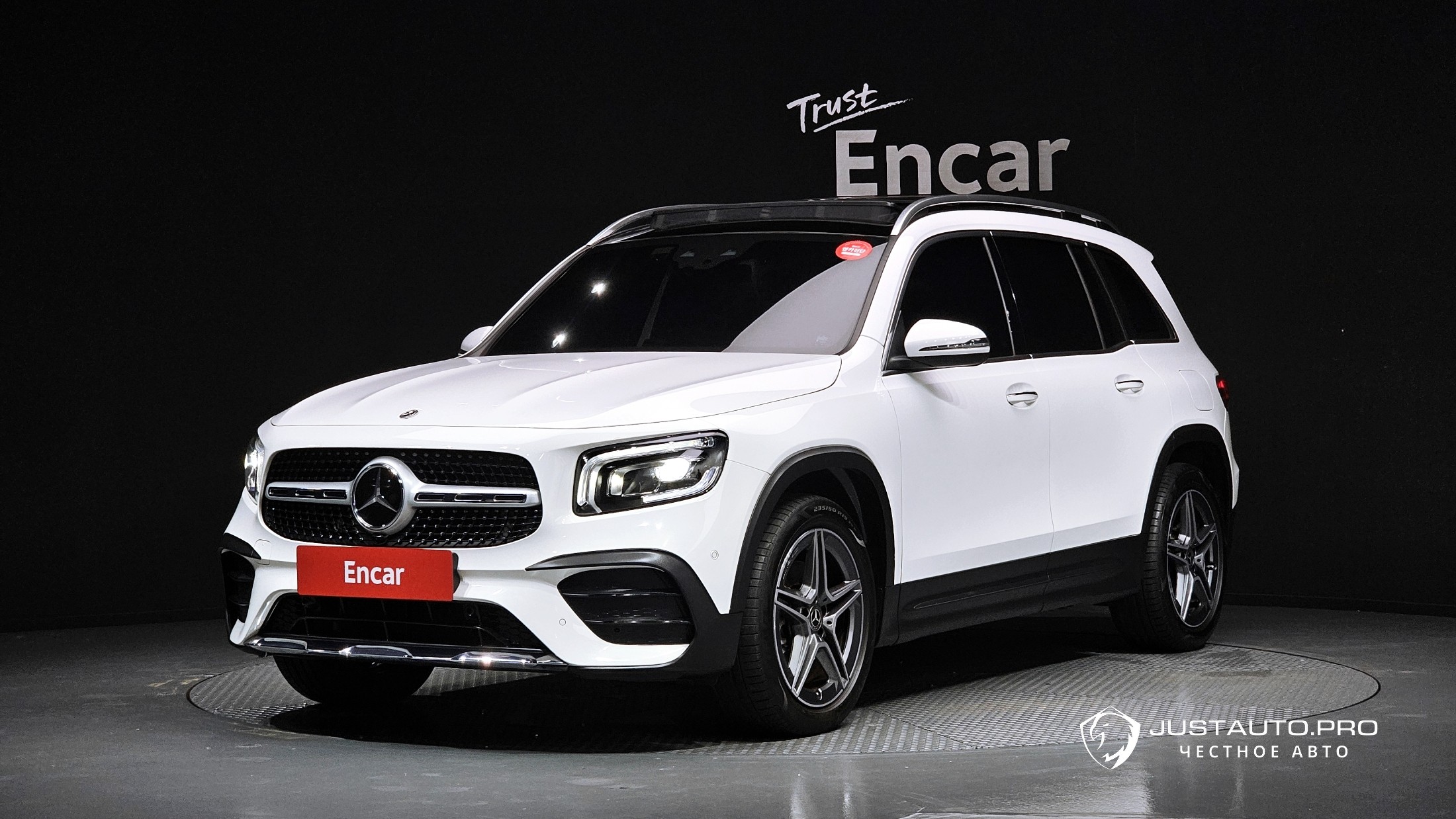 Автомобиль Mercedes-Benz GLB-Class
