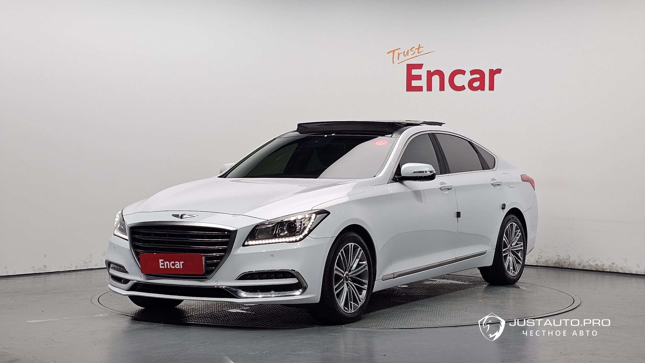 Автомобиль Genesis G80