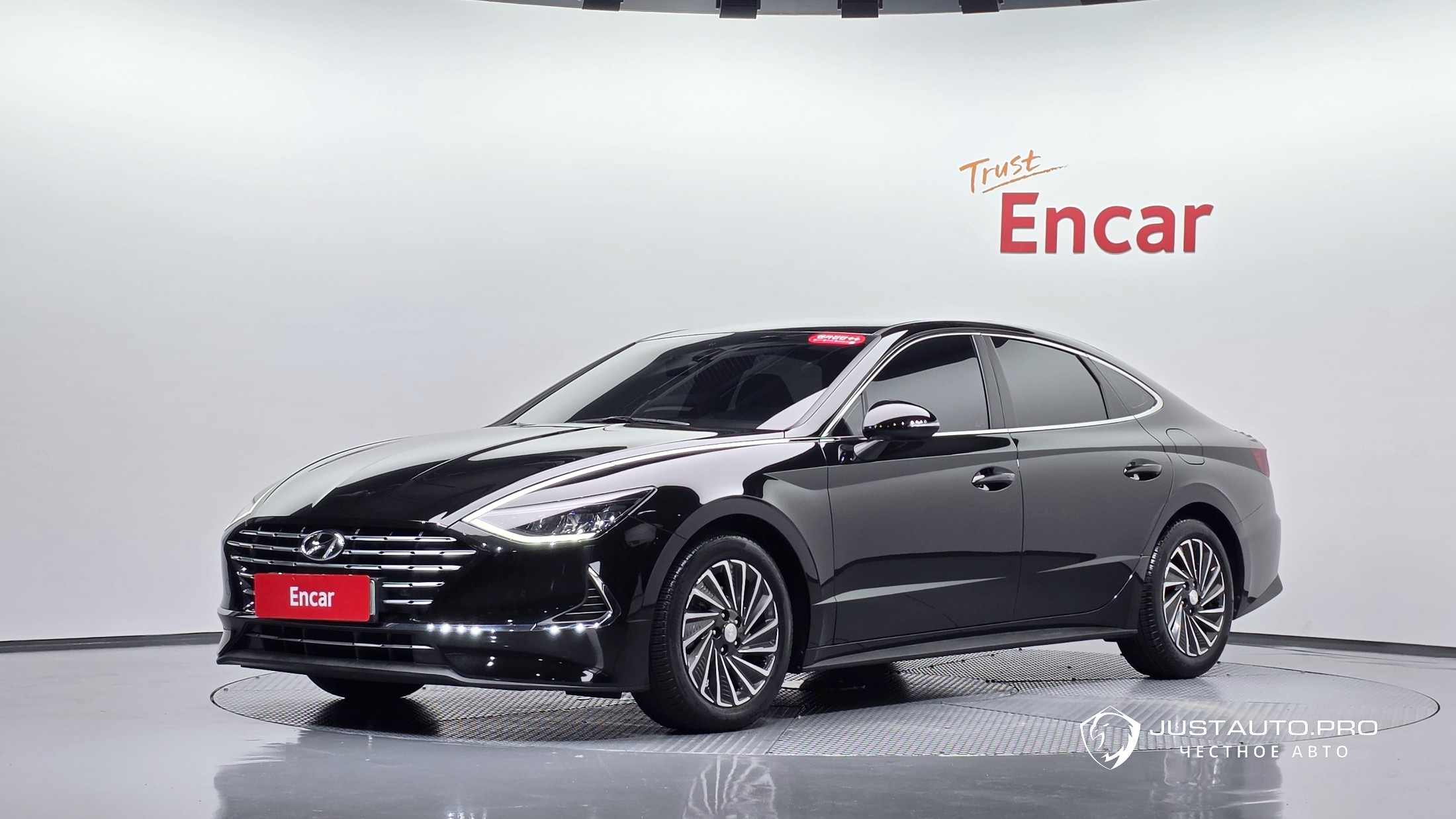 Автомобиль Hyundai Sonata