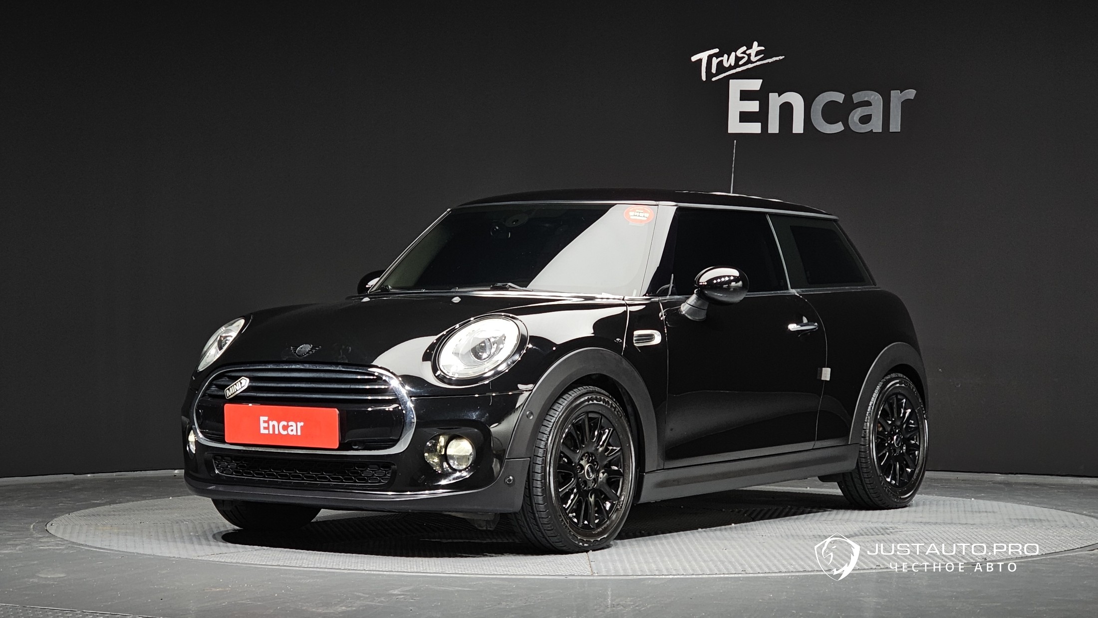 Автомобиль Mini Cooper