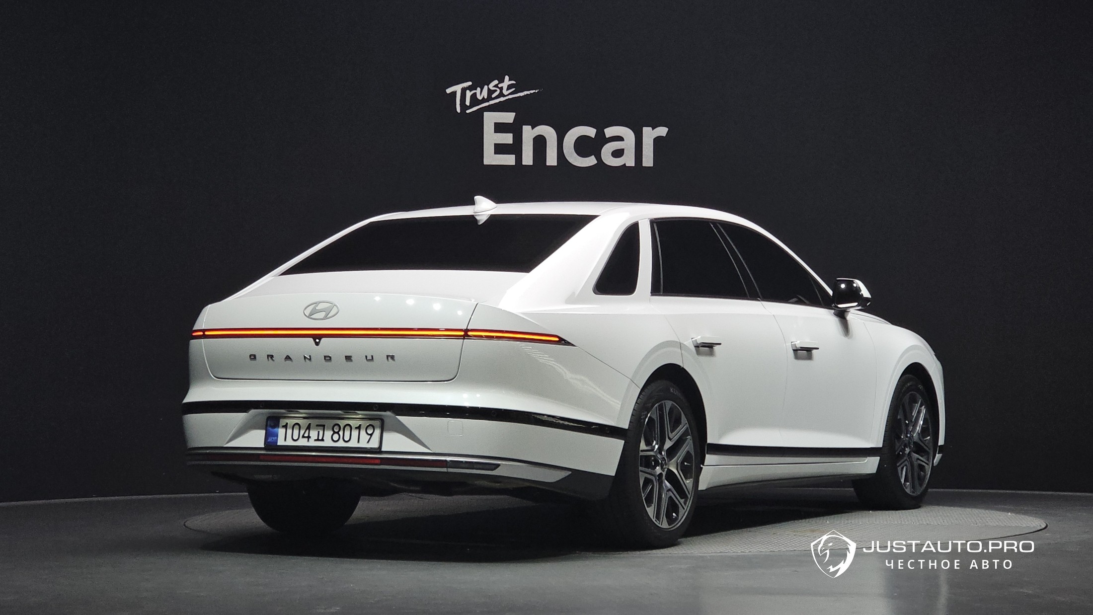 Автомобиль Hyundai Grandeur