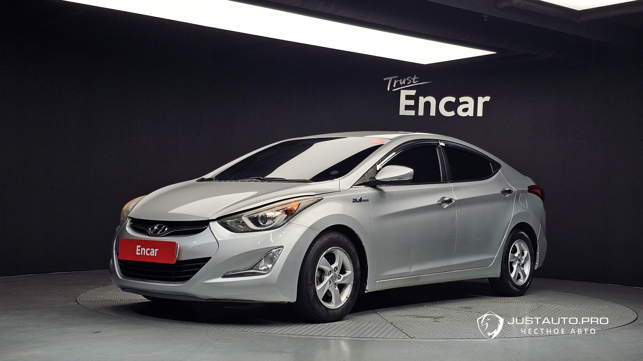 Автомобиль Hyundai AVANTE
