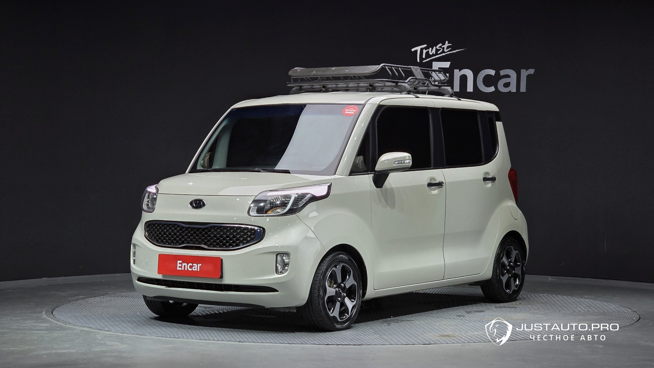 Автомобиль Kia RAY