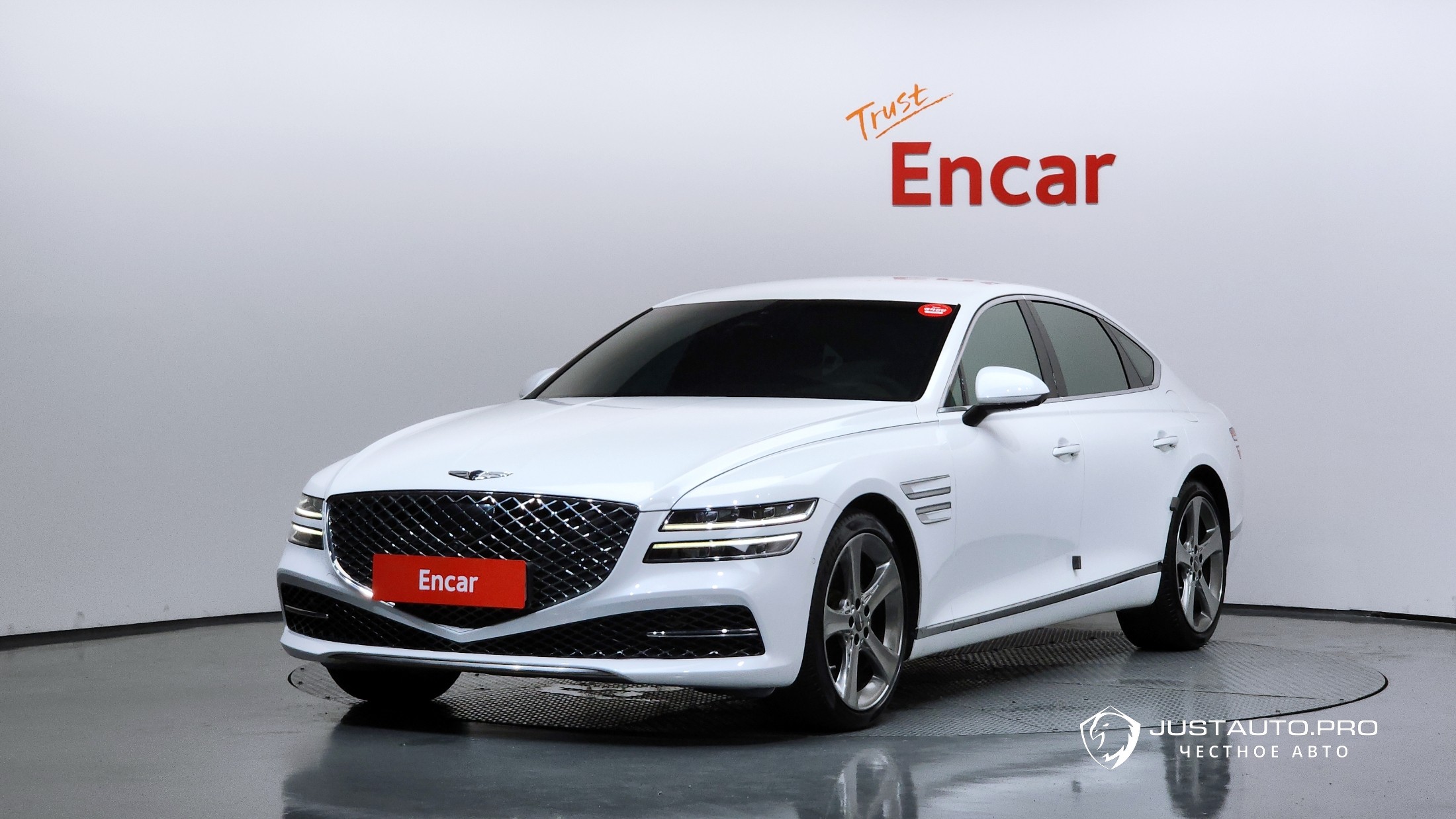 Автомобиль Genesis G80