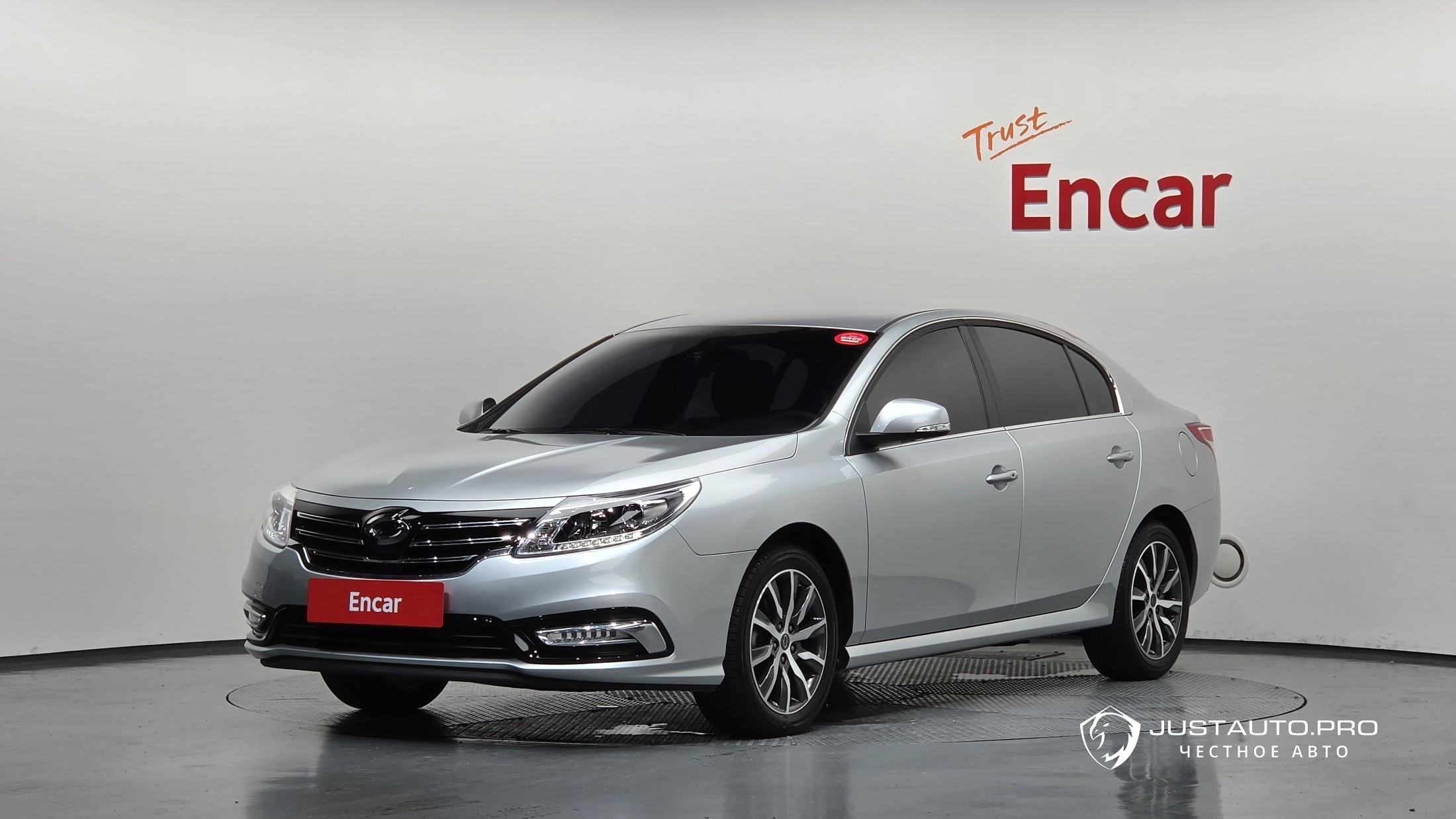 Автомобиль Renault-KoreaSamsung SM5 