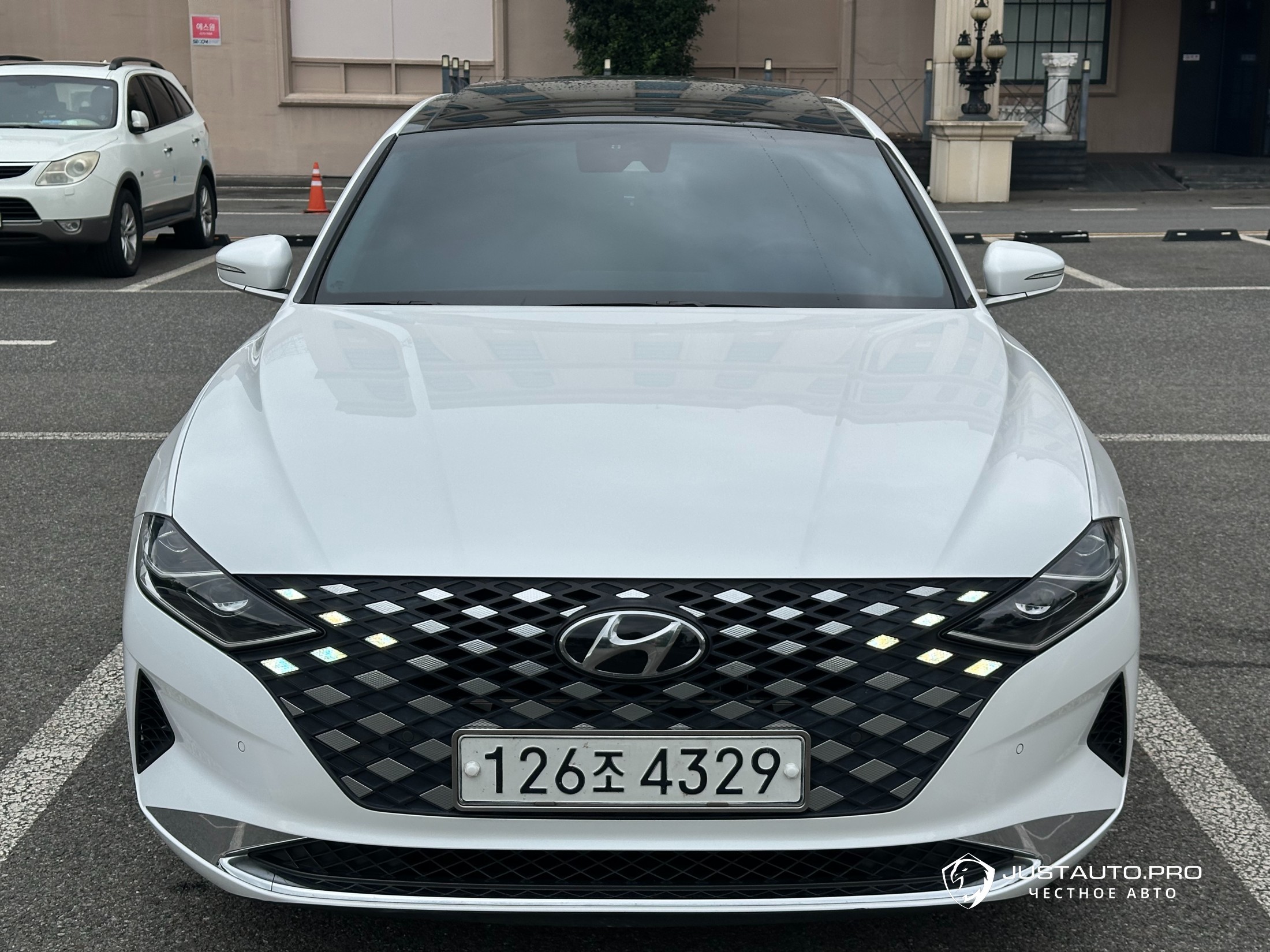 Автомобиль Hyundai Grandeur
