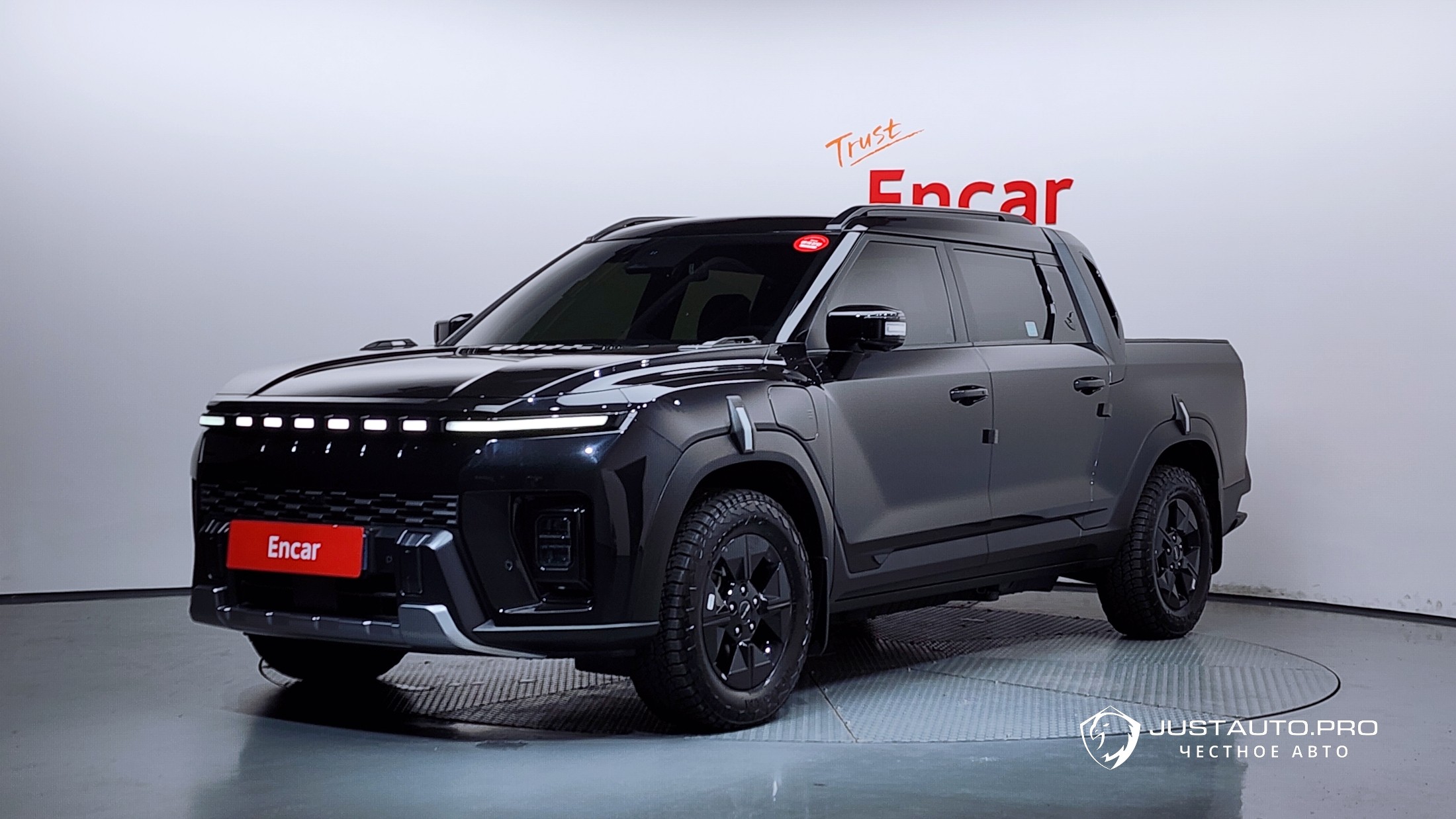 Автомобиль KG_Mobility_Ssangyong Musso