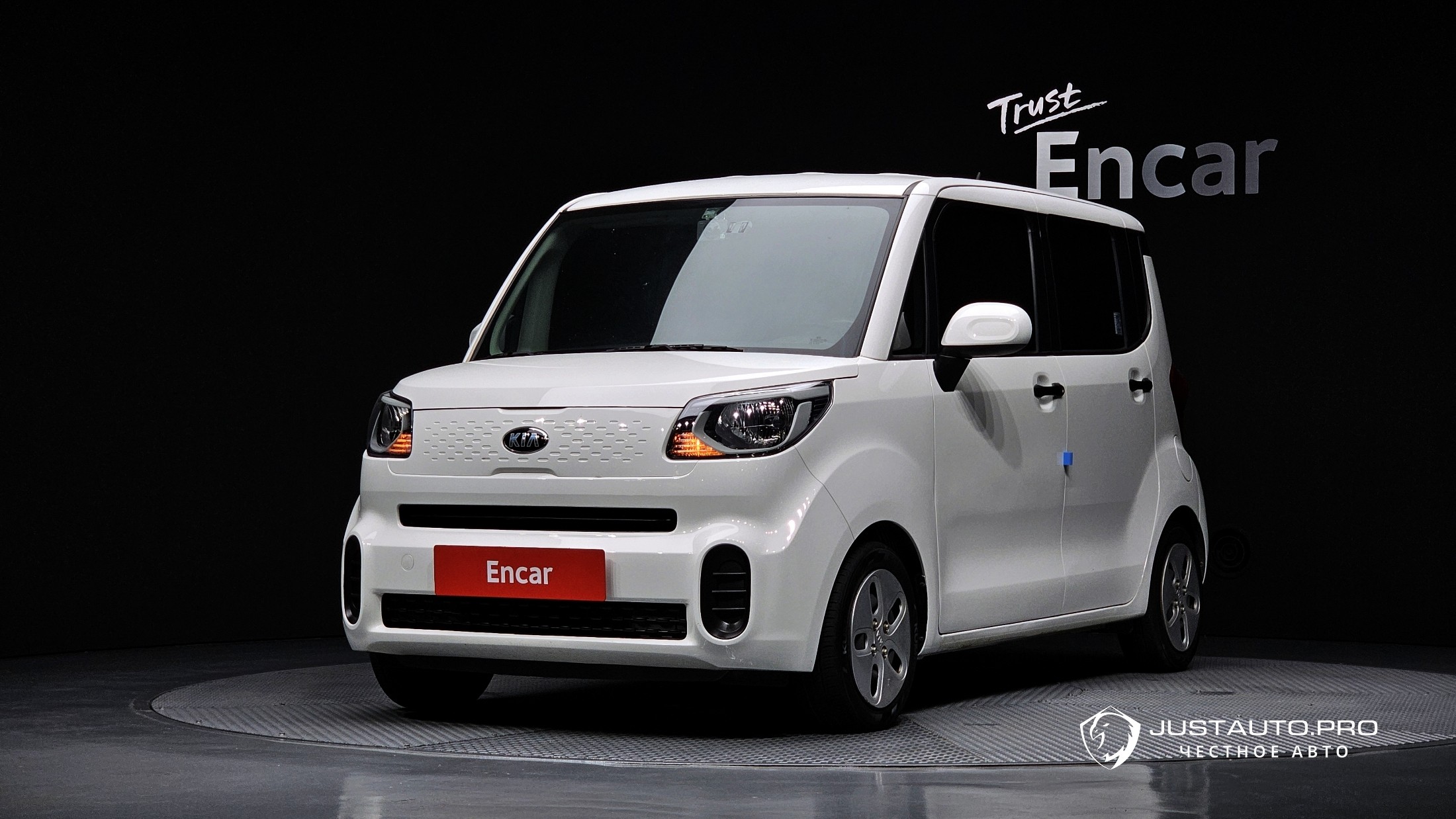 Автомобиль Kia RAY