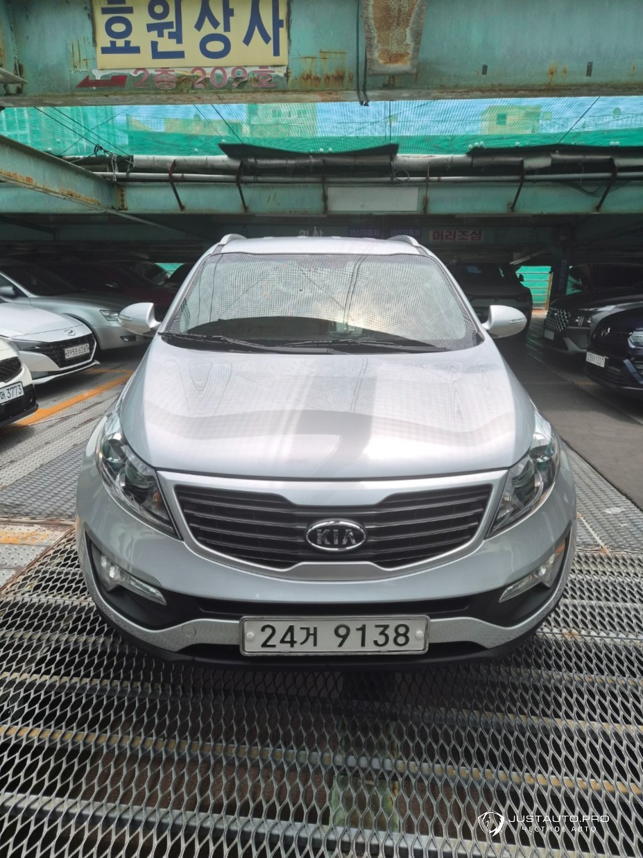 Автомобиль Kia Sportage