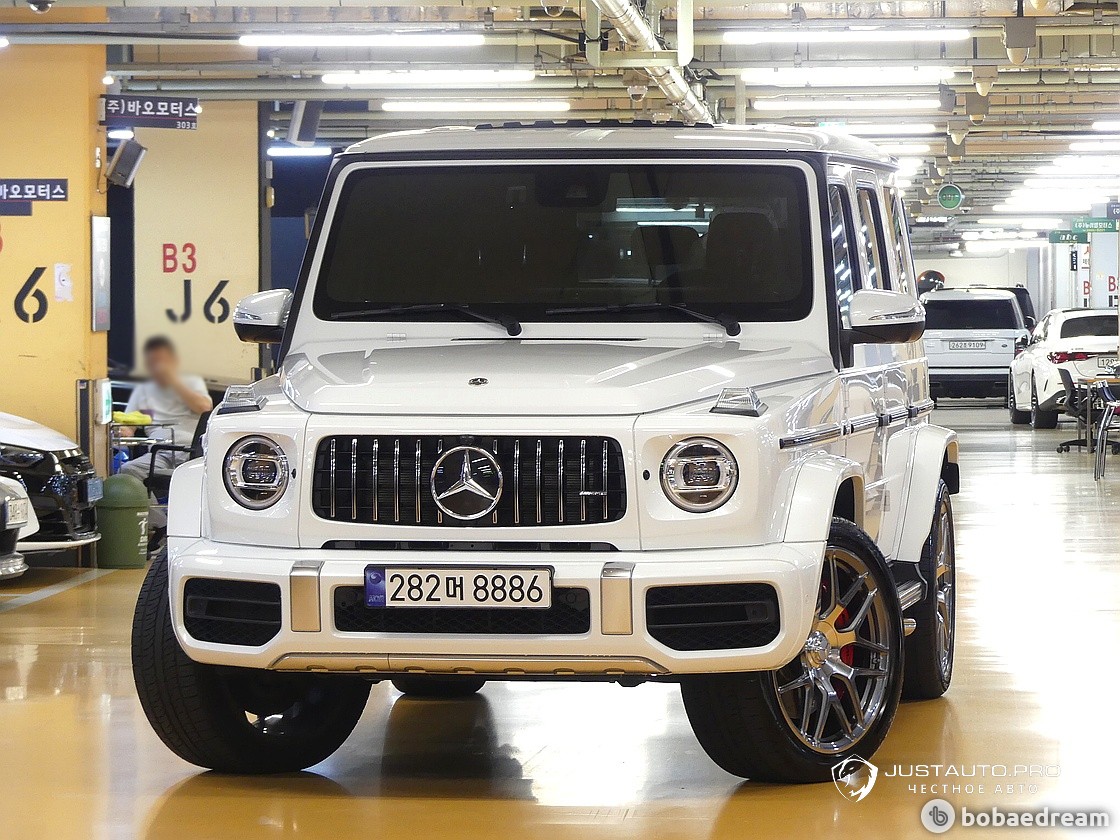 Автомобиль Mercedes-Benz G-Class