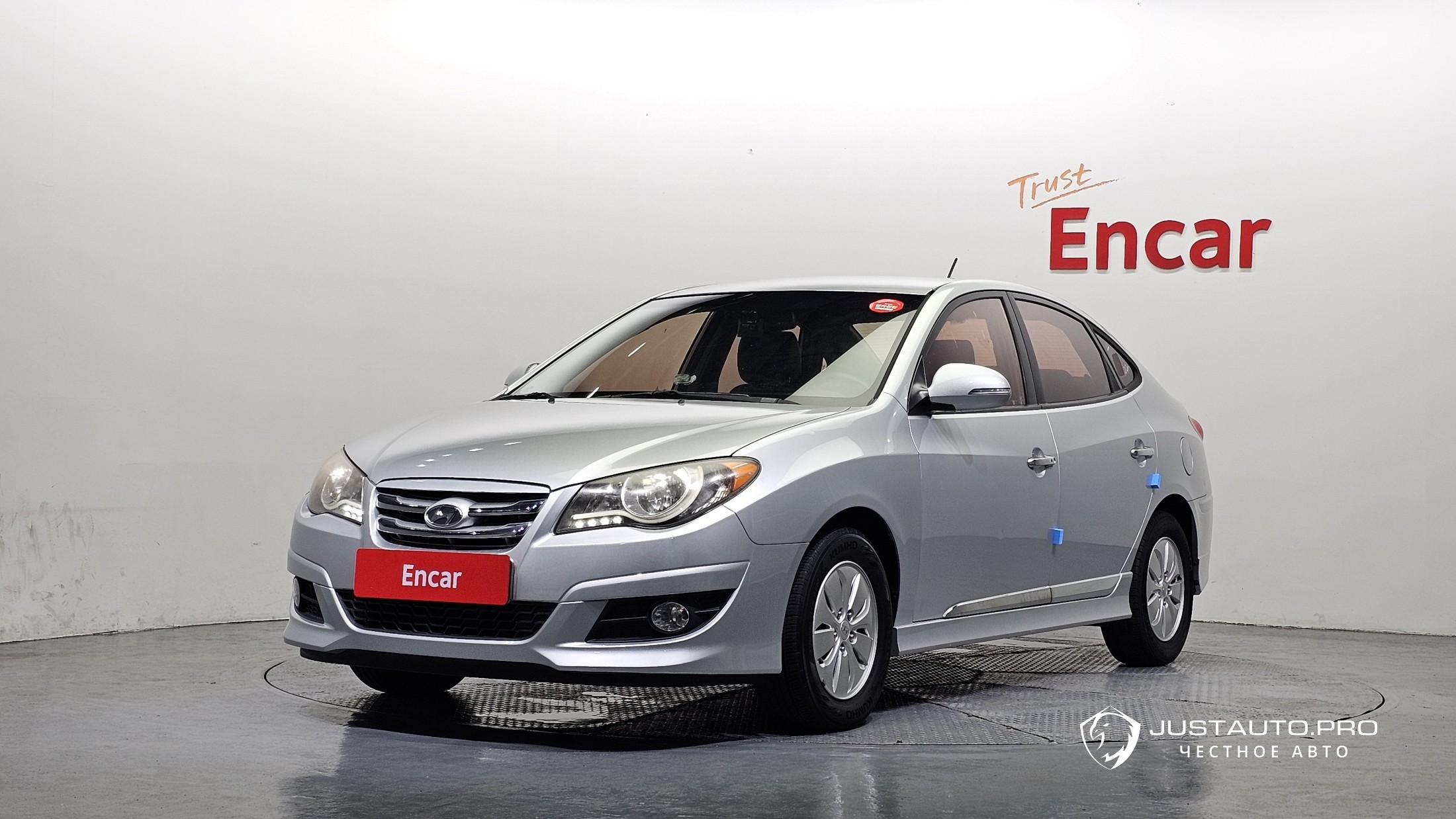 Автомобиль Hyundai AVANTE