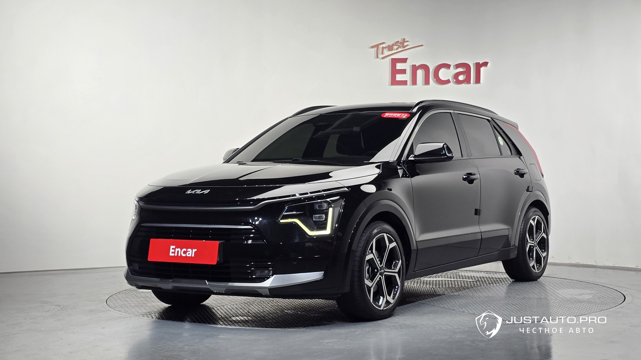 Автомобиль Kia Niro