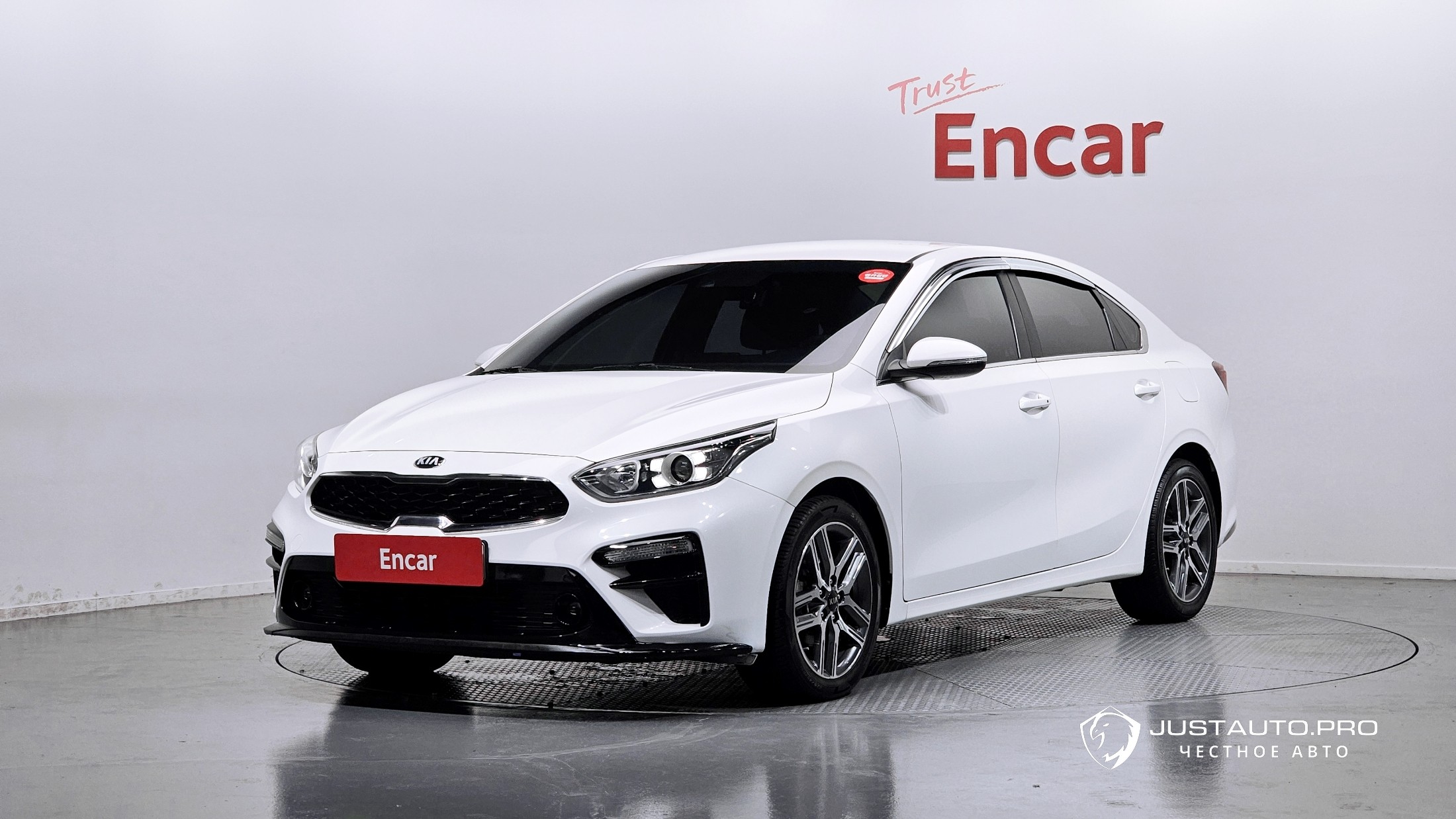 Автомобиль Kia K3