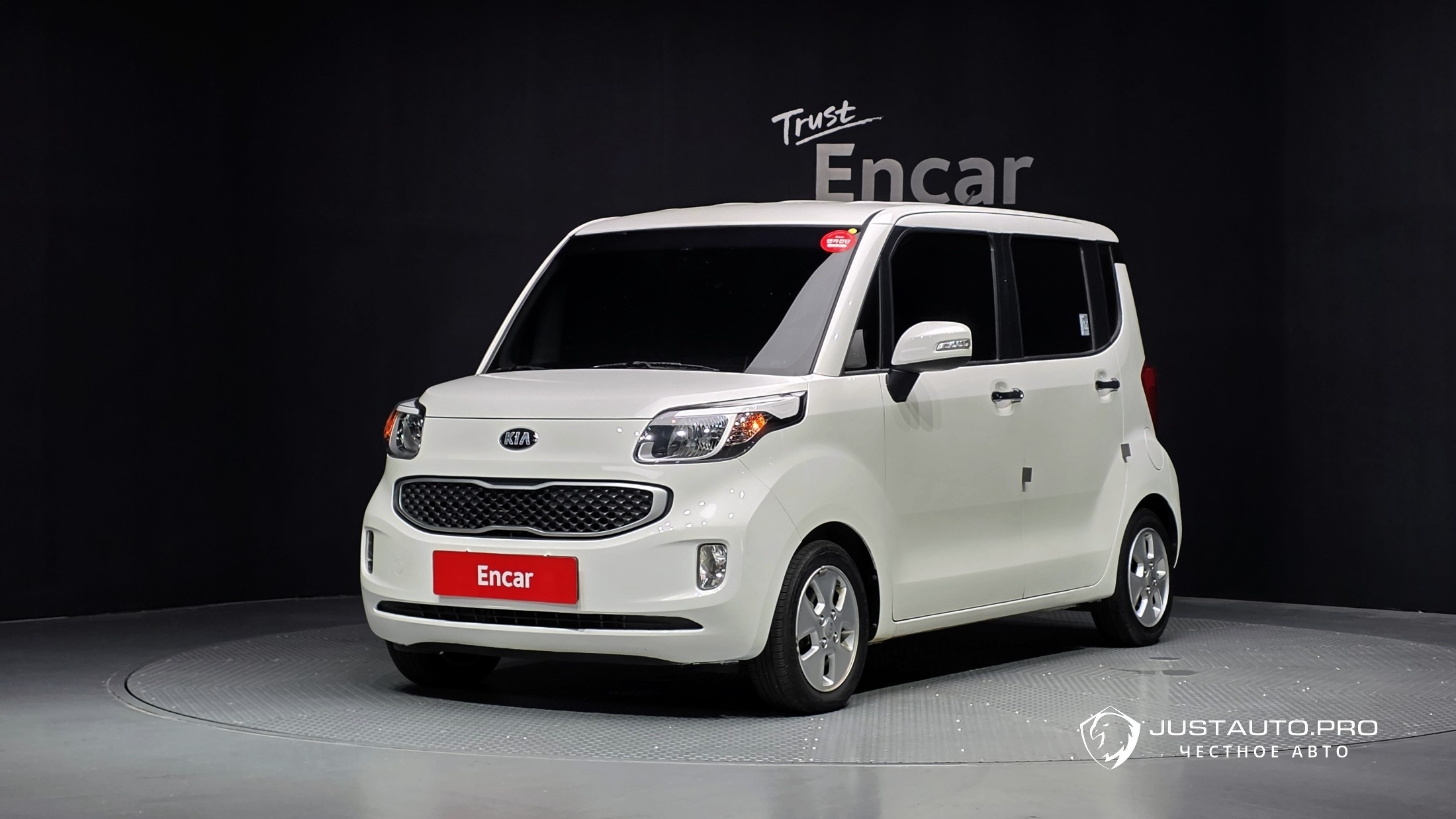 Автомобиль Kia RAY