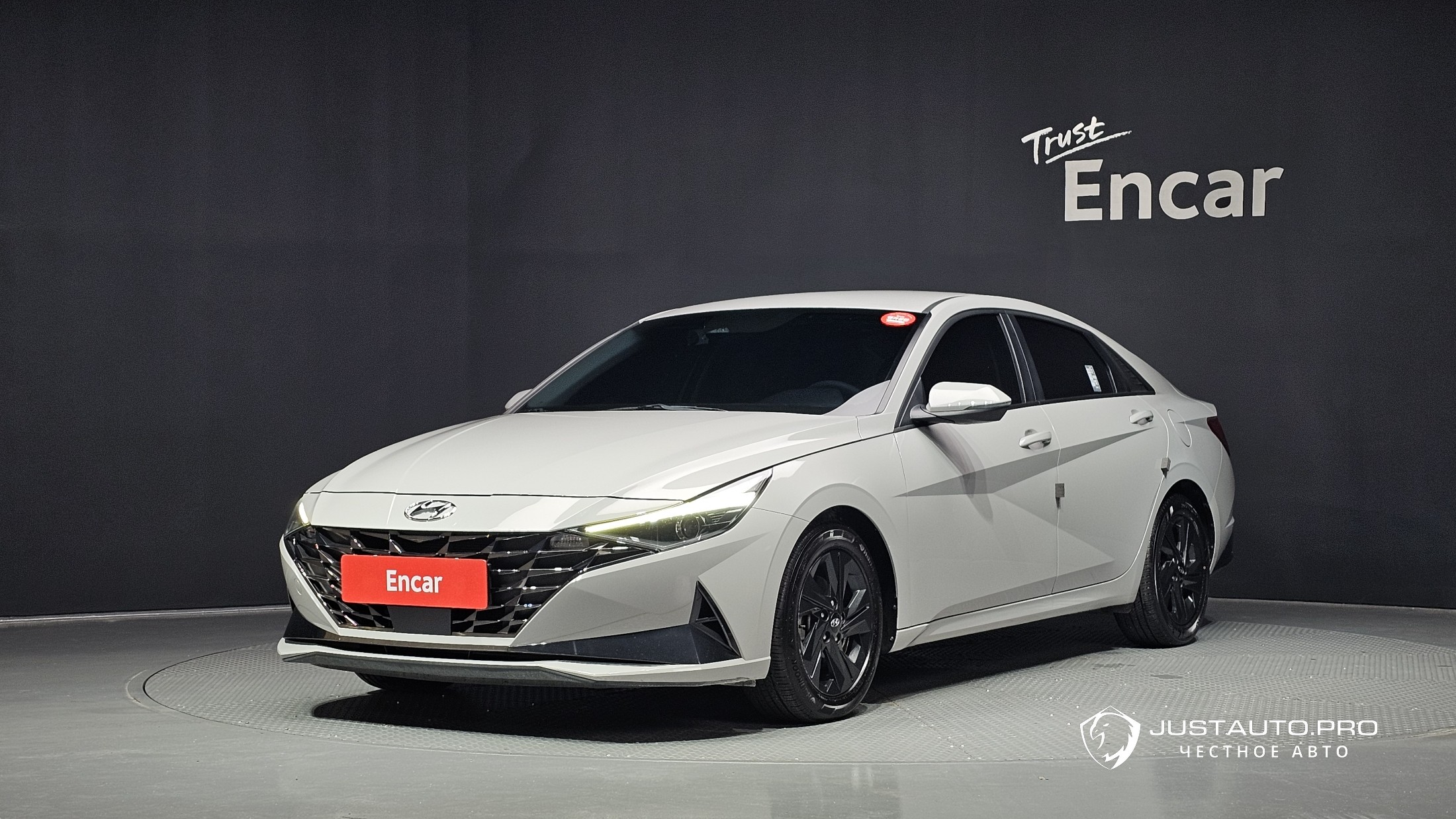 Автомобиль Hyundai AVANTE