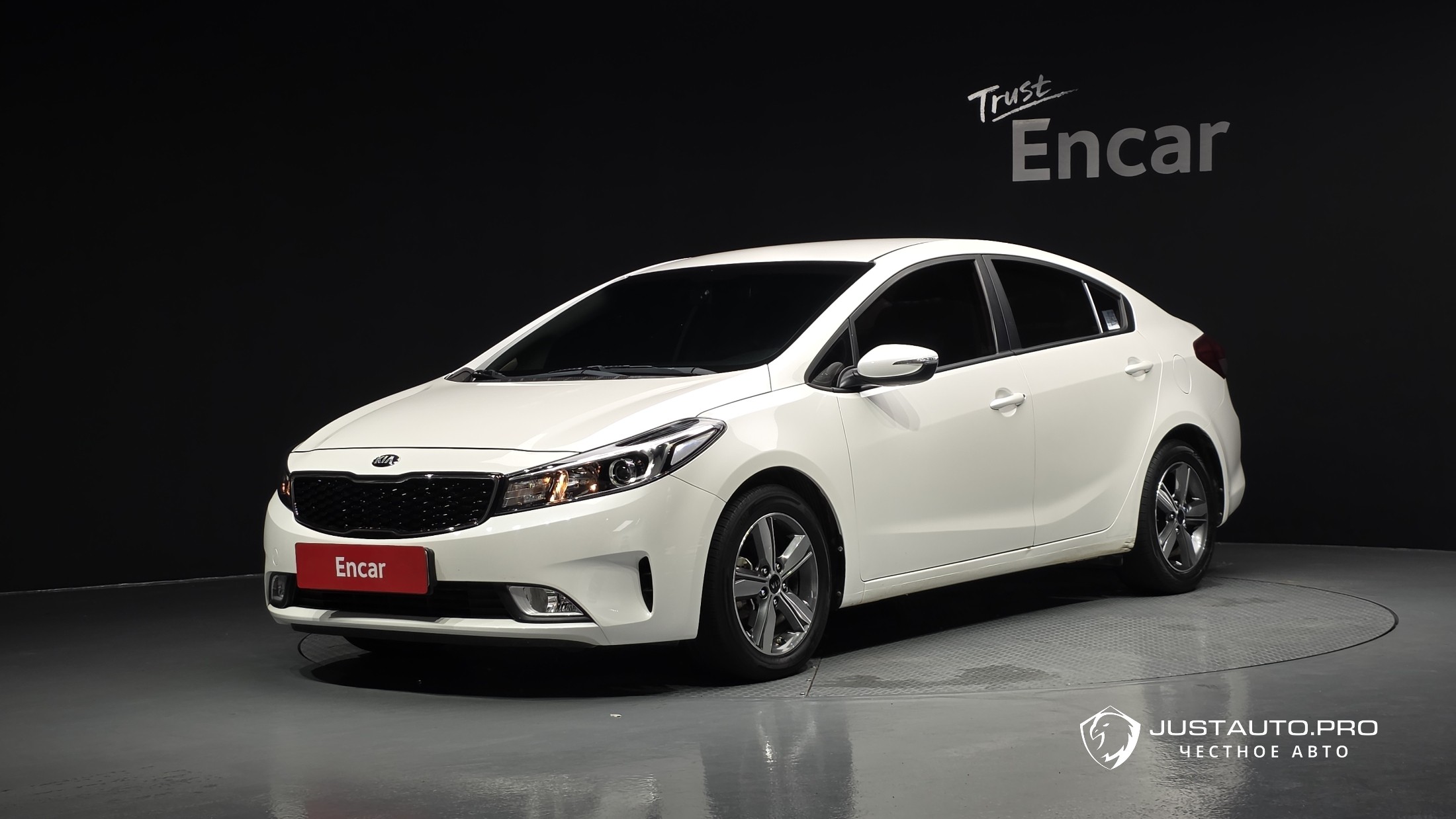 Автомобиль Kia K3