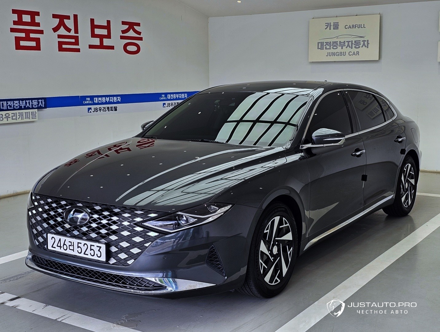 Автомобиль Hyundai Grandeur