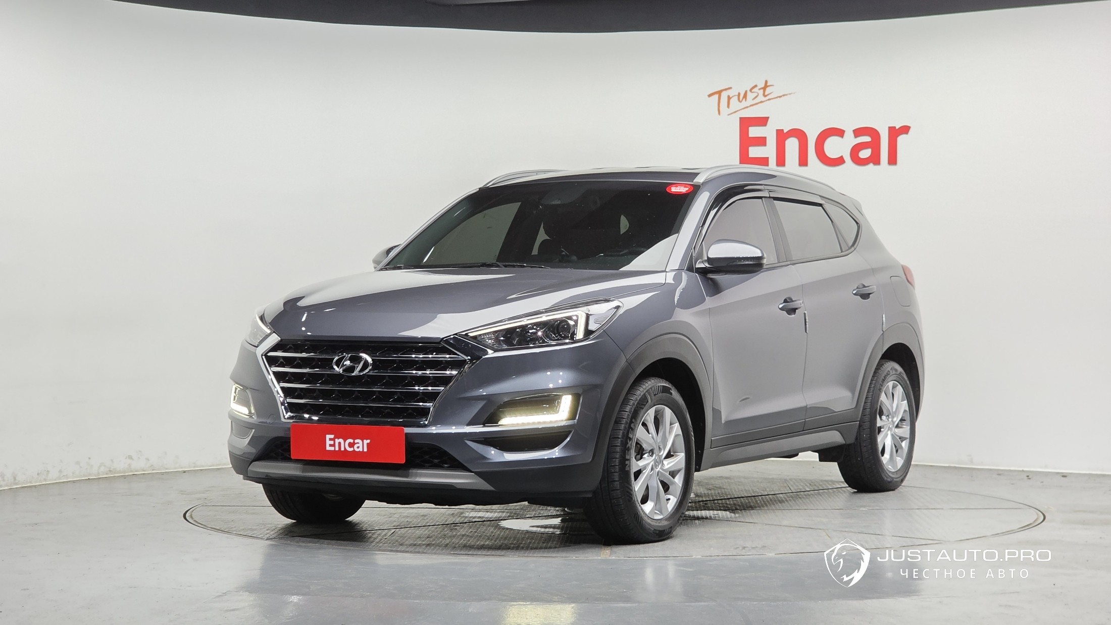 Автомобиль Hyundai Tucson