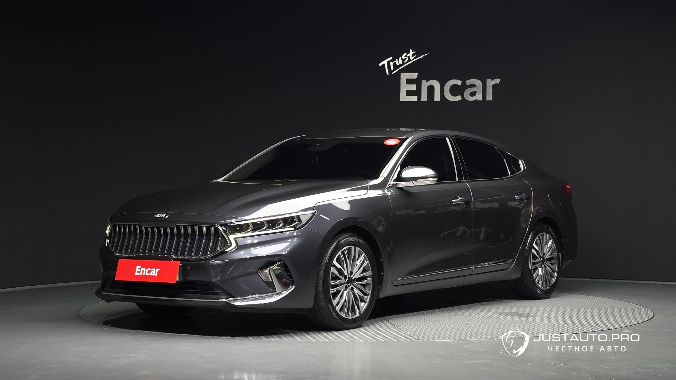 Автомобиль Kia K7