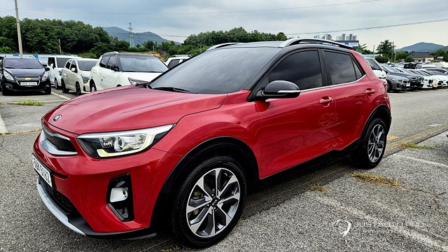 Автомобиль Kia Stonic