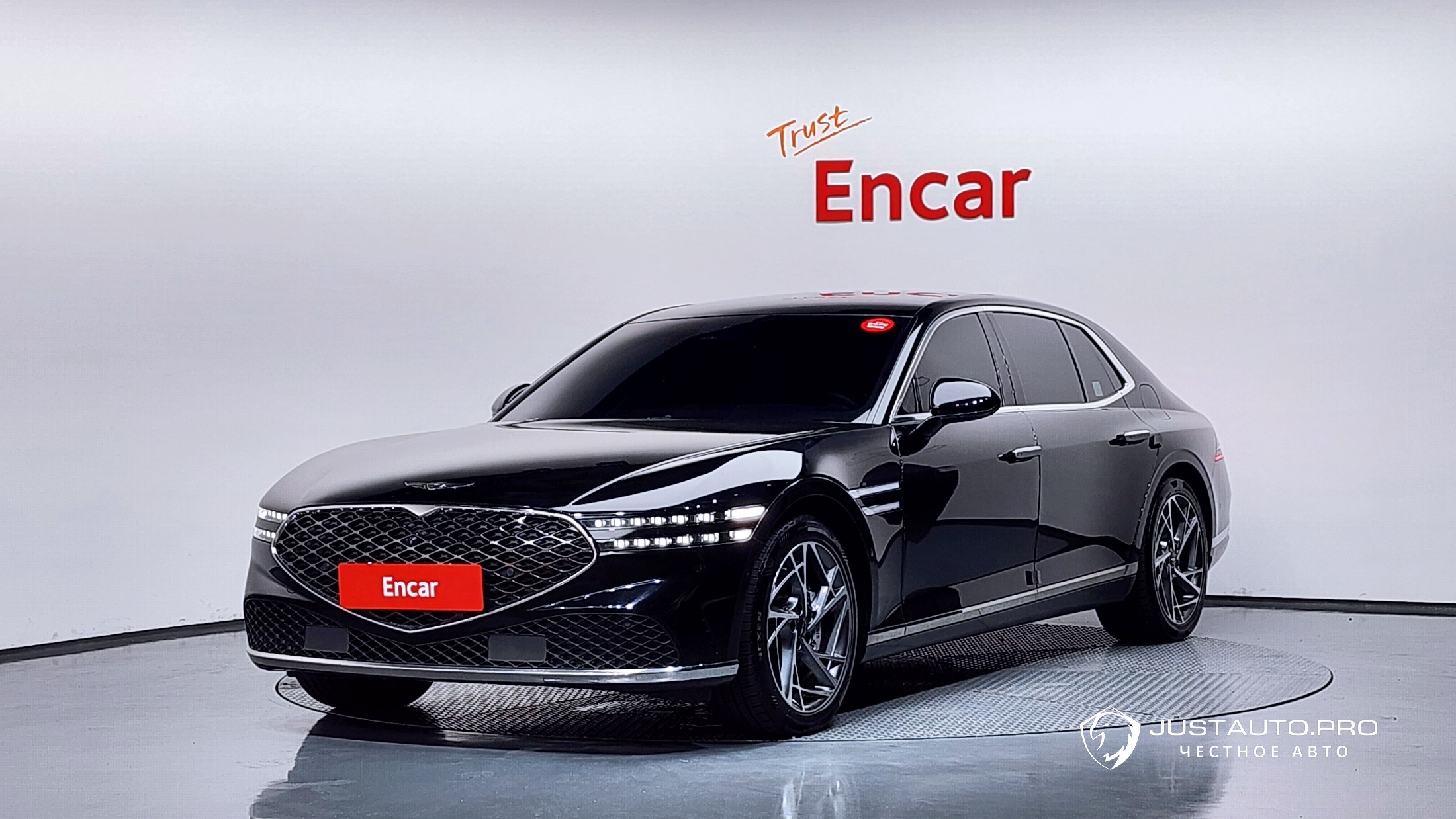 Автомобиль Genesis G90