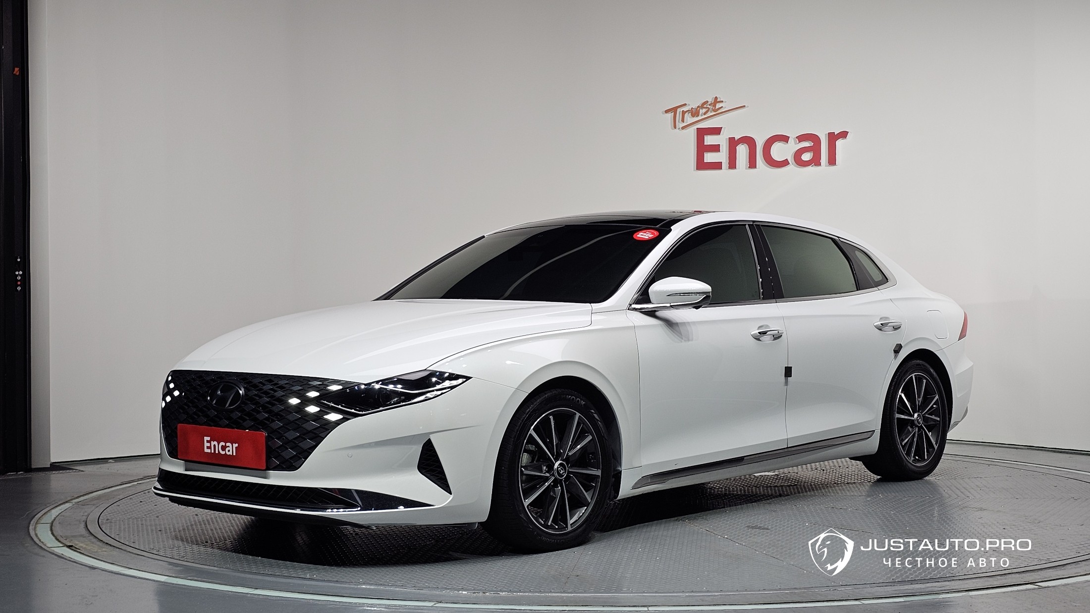 Автомобиль Hyundai Grandeur
