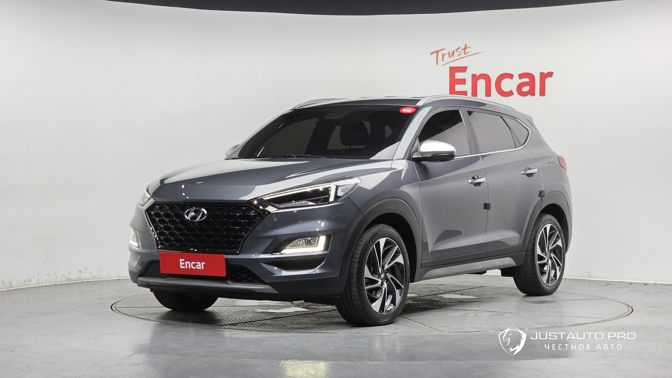 Автомобиль Hyundai Tucson