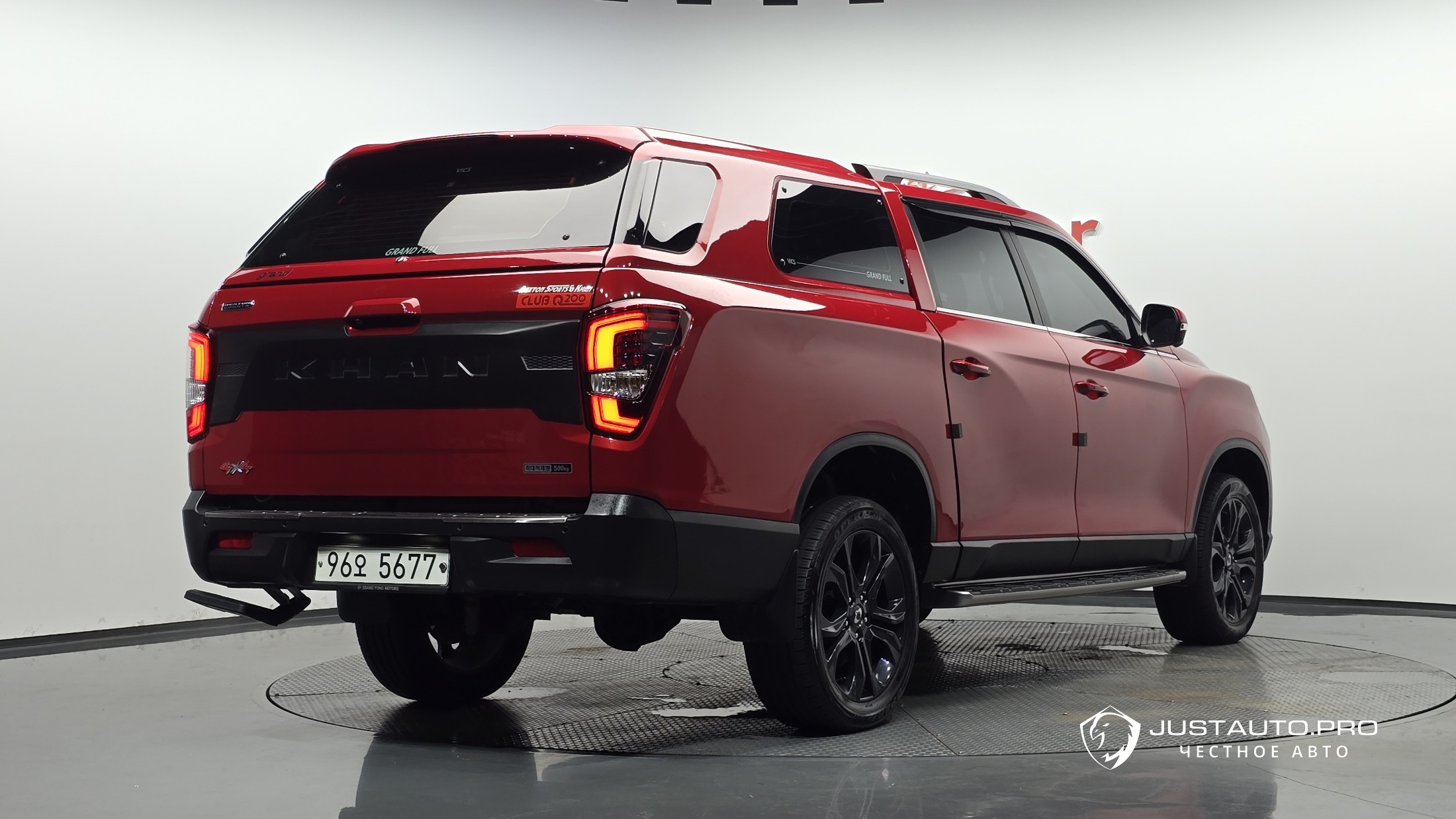 Автомобиль KG_Mobility_Ssangyong Rexton