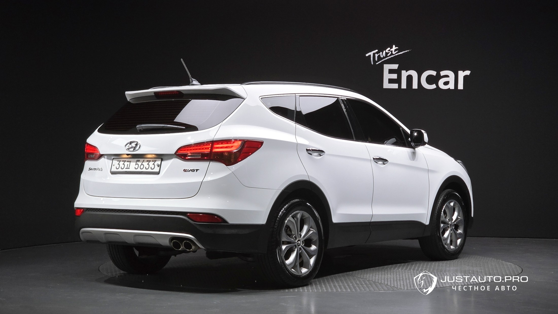 Автомобиль Hyundai Santafe