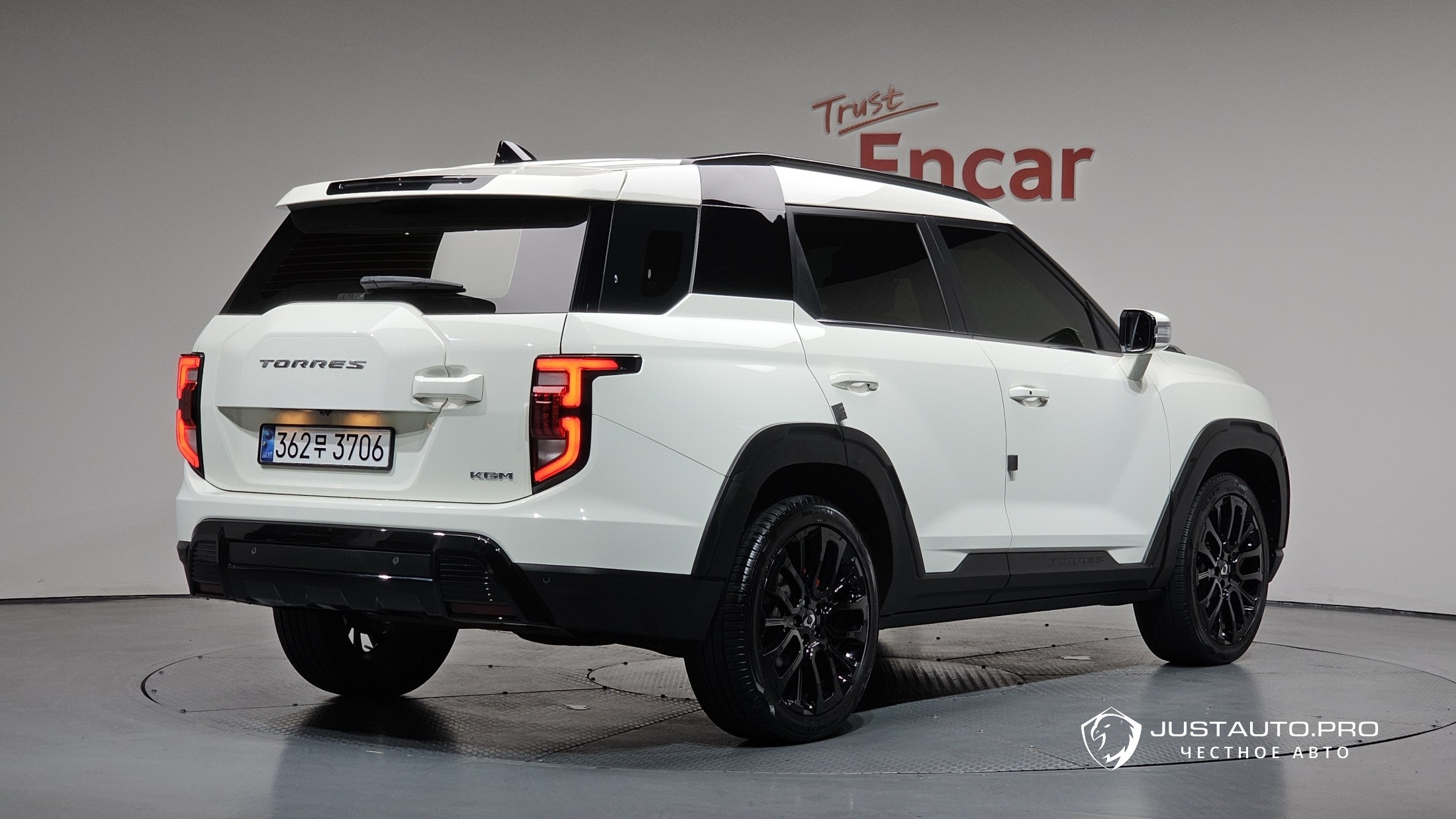 Автомобиль KG_Mobility_Ssangyong Torres