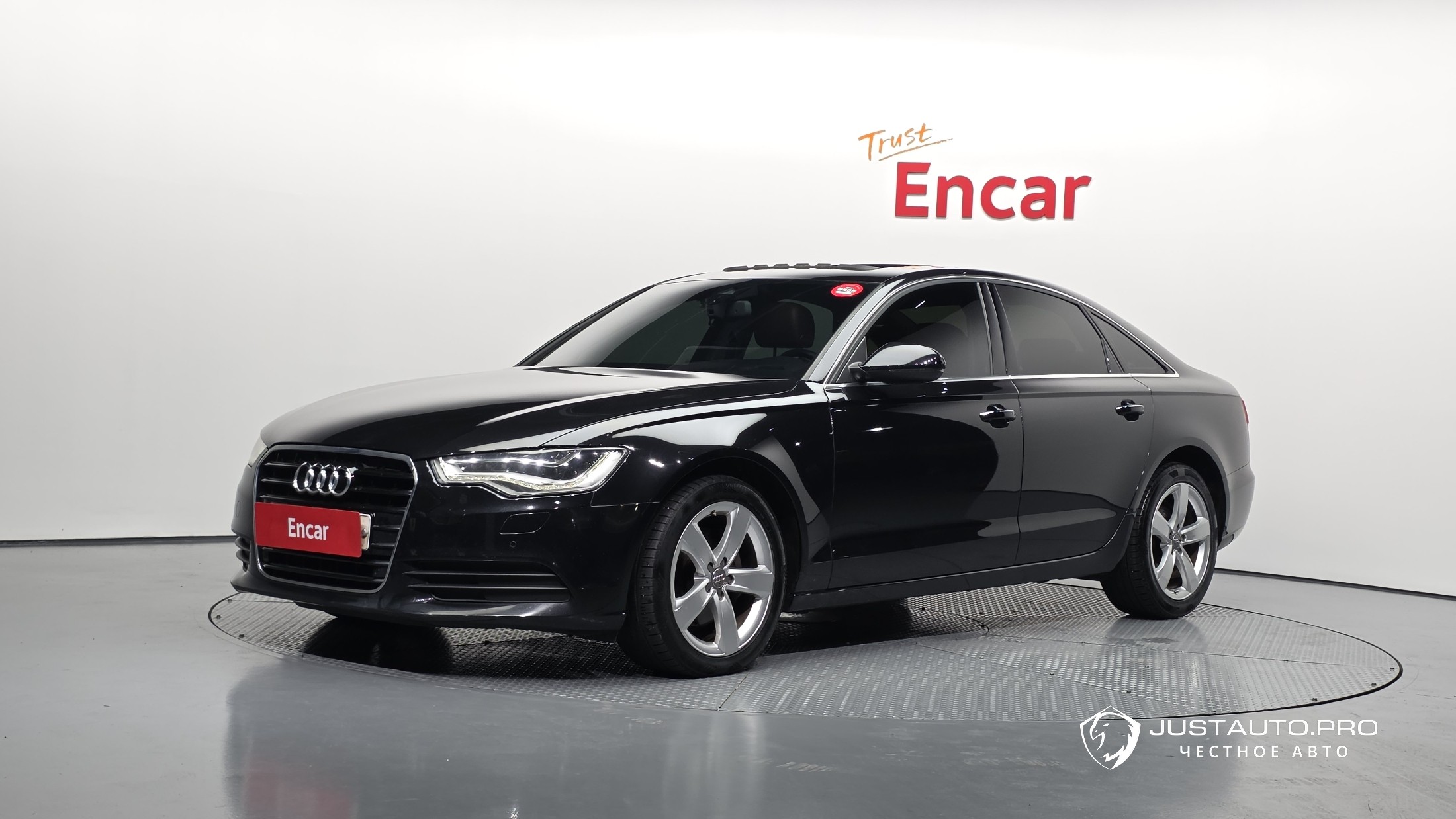 Автомобиль Audi A6