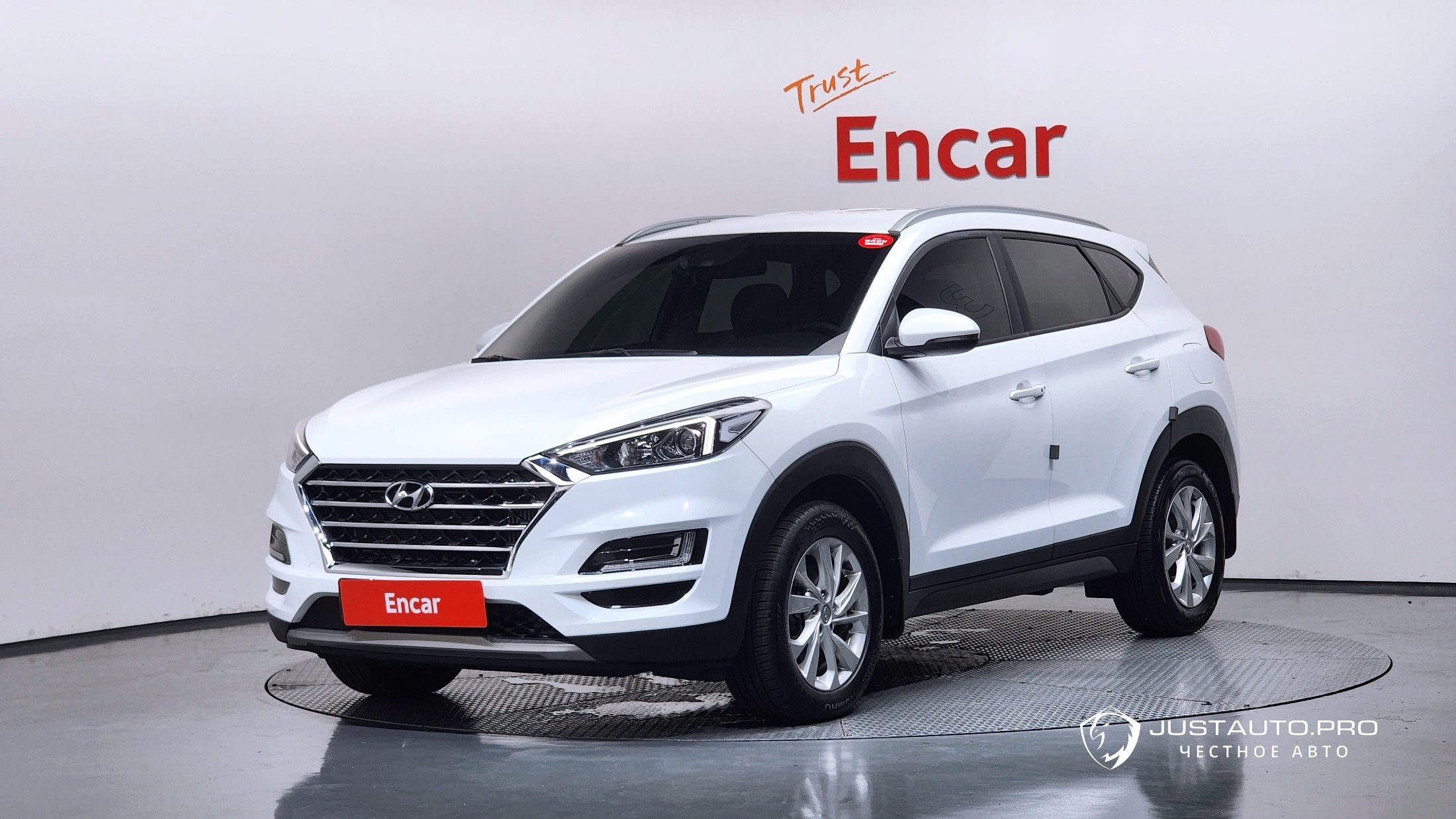 Автомобиль Hyundai Tucson