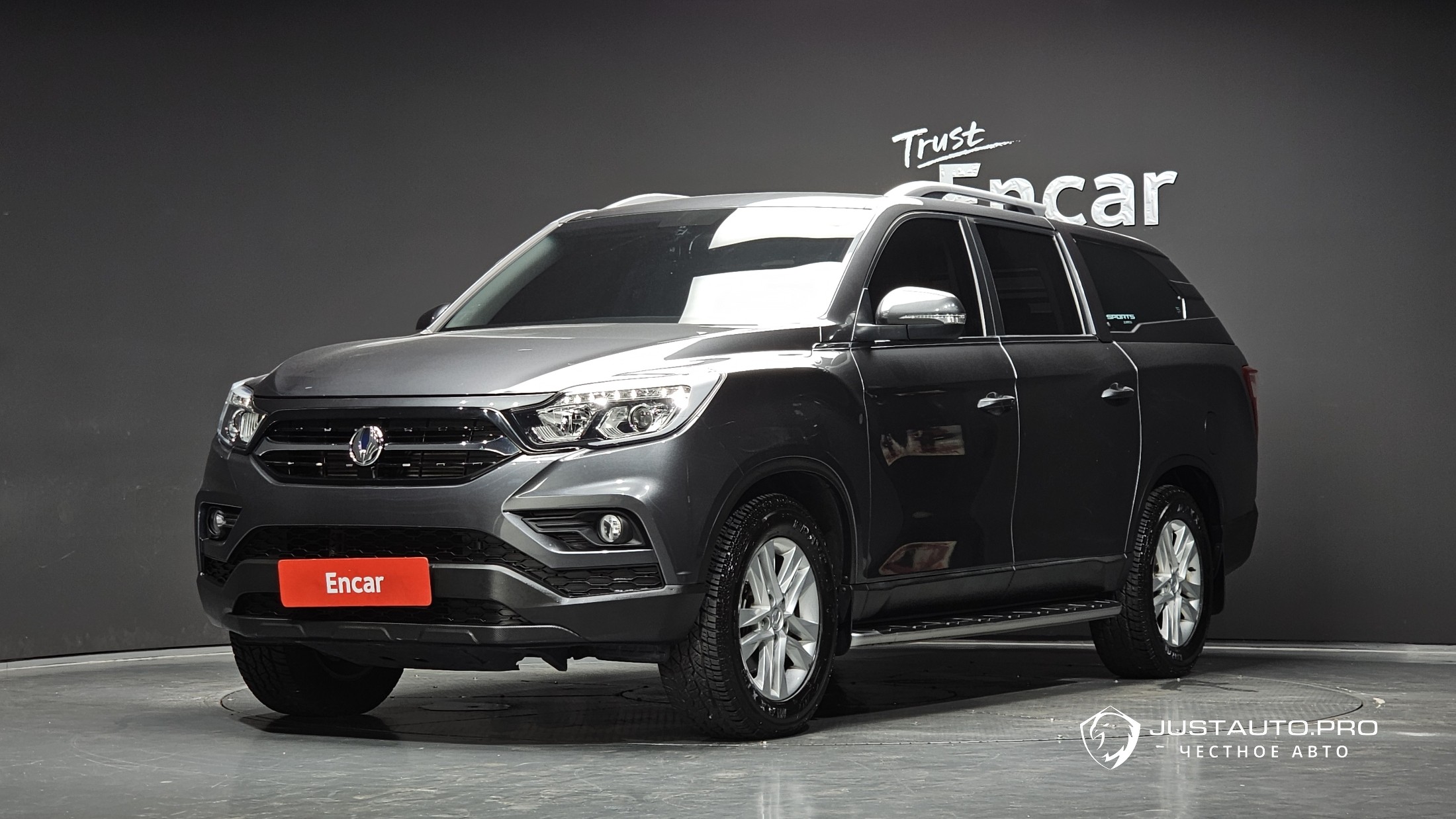 Автомобиль KG_Mobility_Ssangyong Rexton