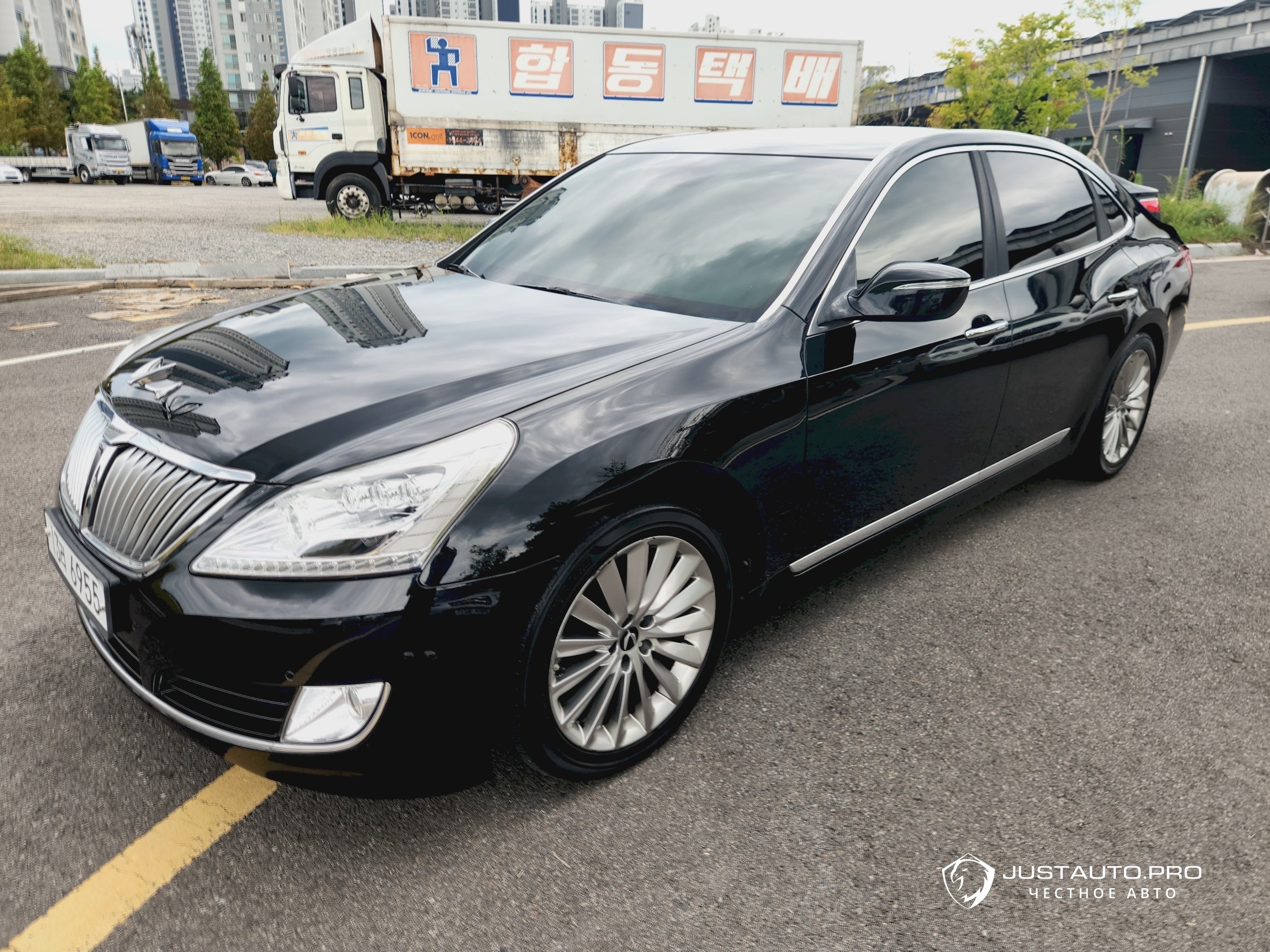 Автомобиль Hyundai Equus