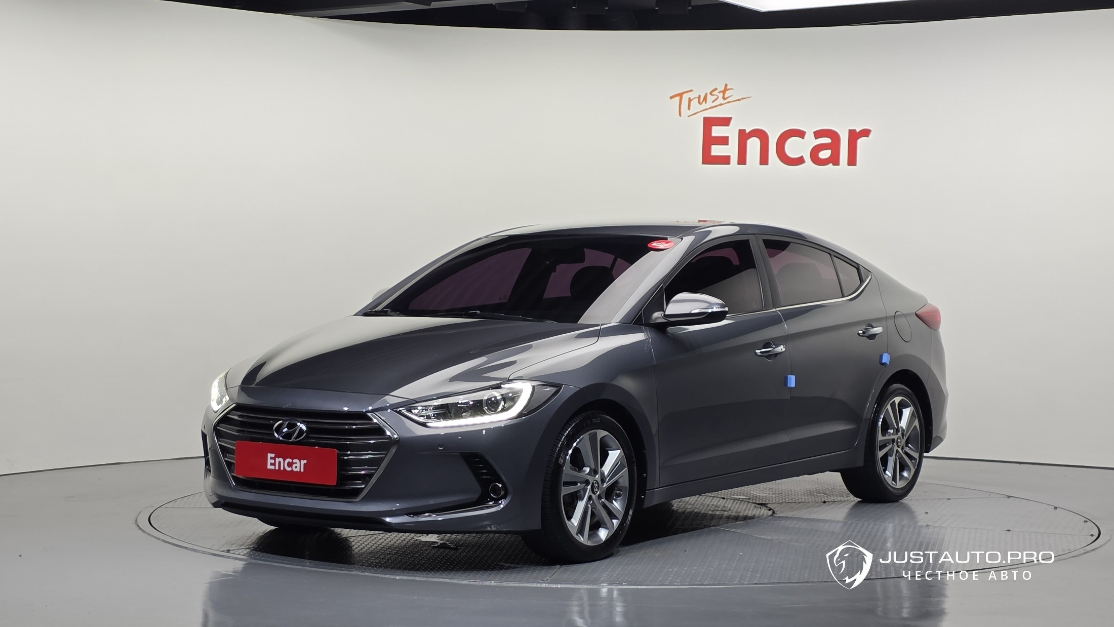 Автомобиль Hyundai AVANTE