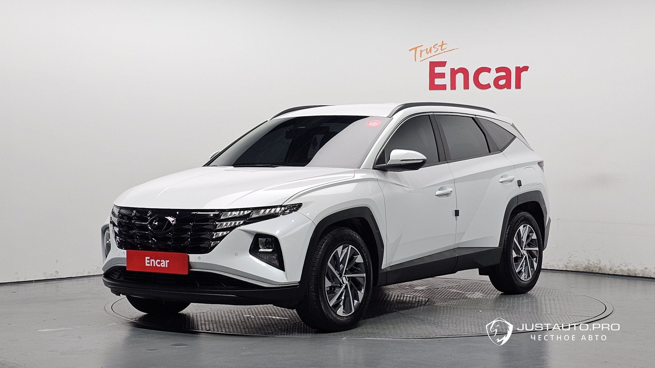 Автомобиль Hyundai Tucson