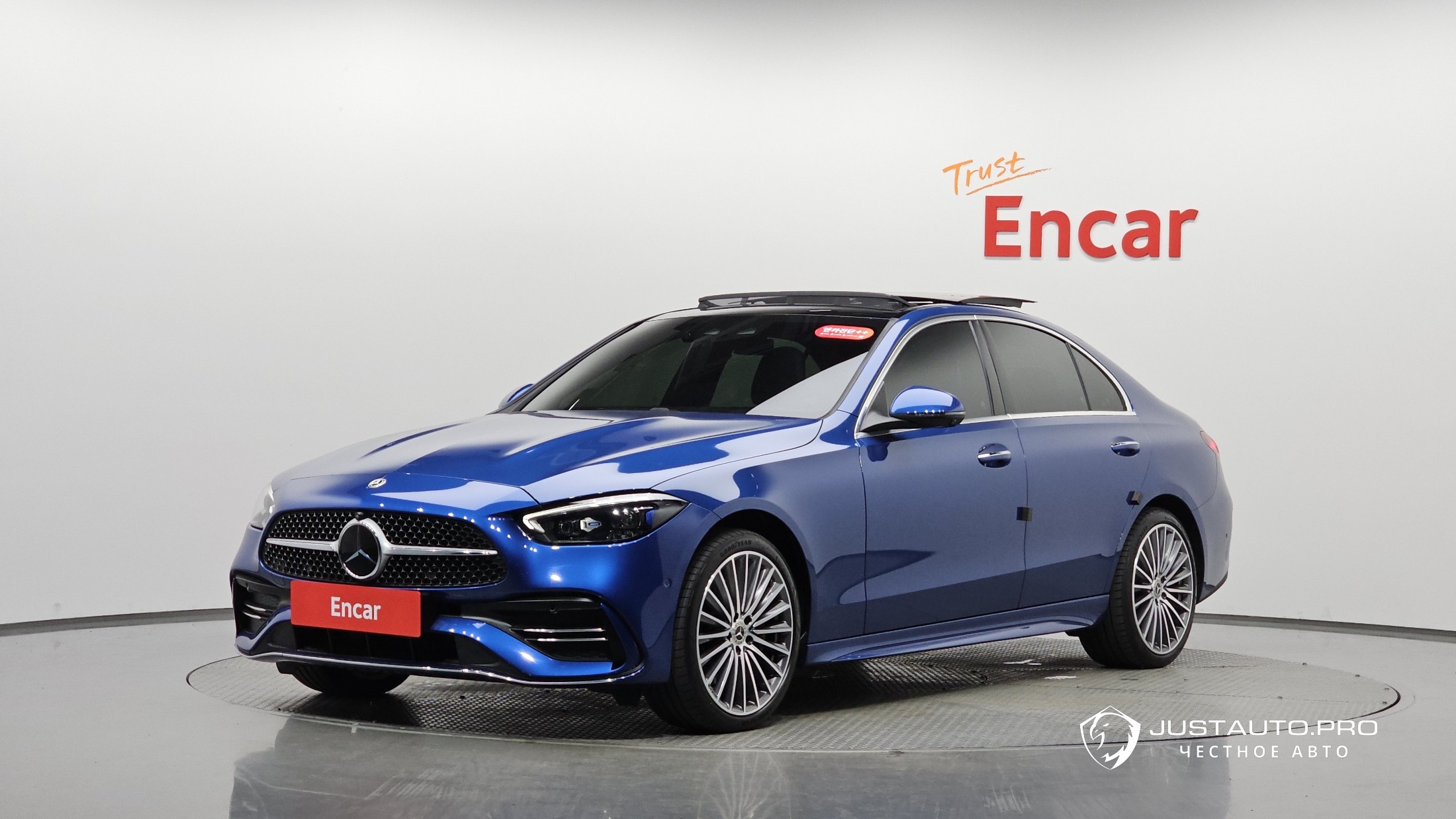 Автомобиль Mercedes-Benz C-Class