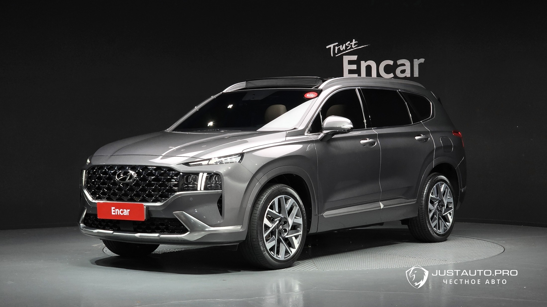 Автомобиль Hyundai Santafe