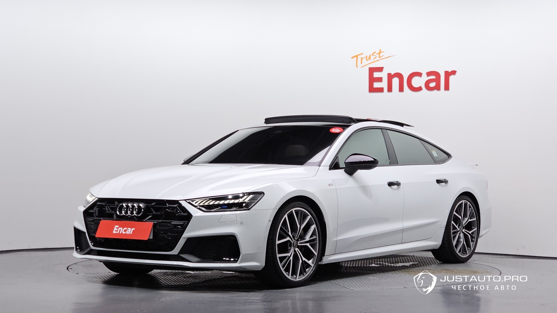Автомобиль Audi A7
