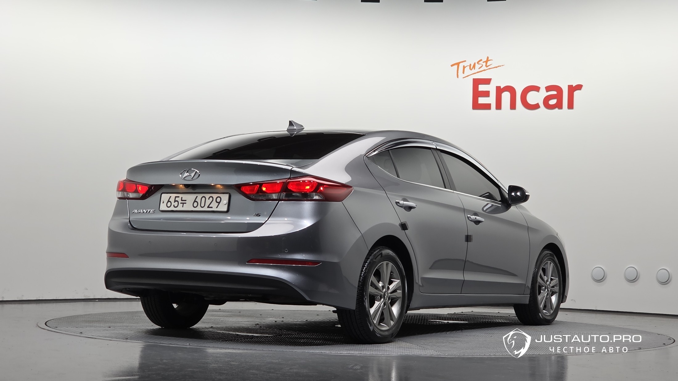 Автомобиль Hyundai AVANTE