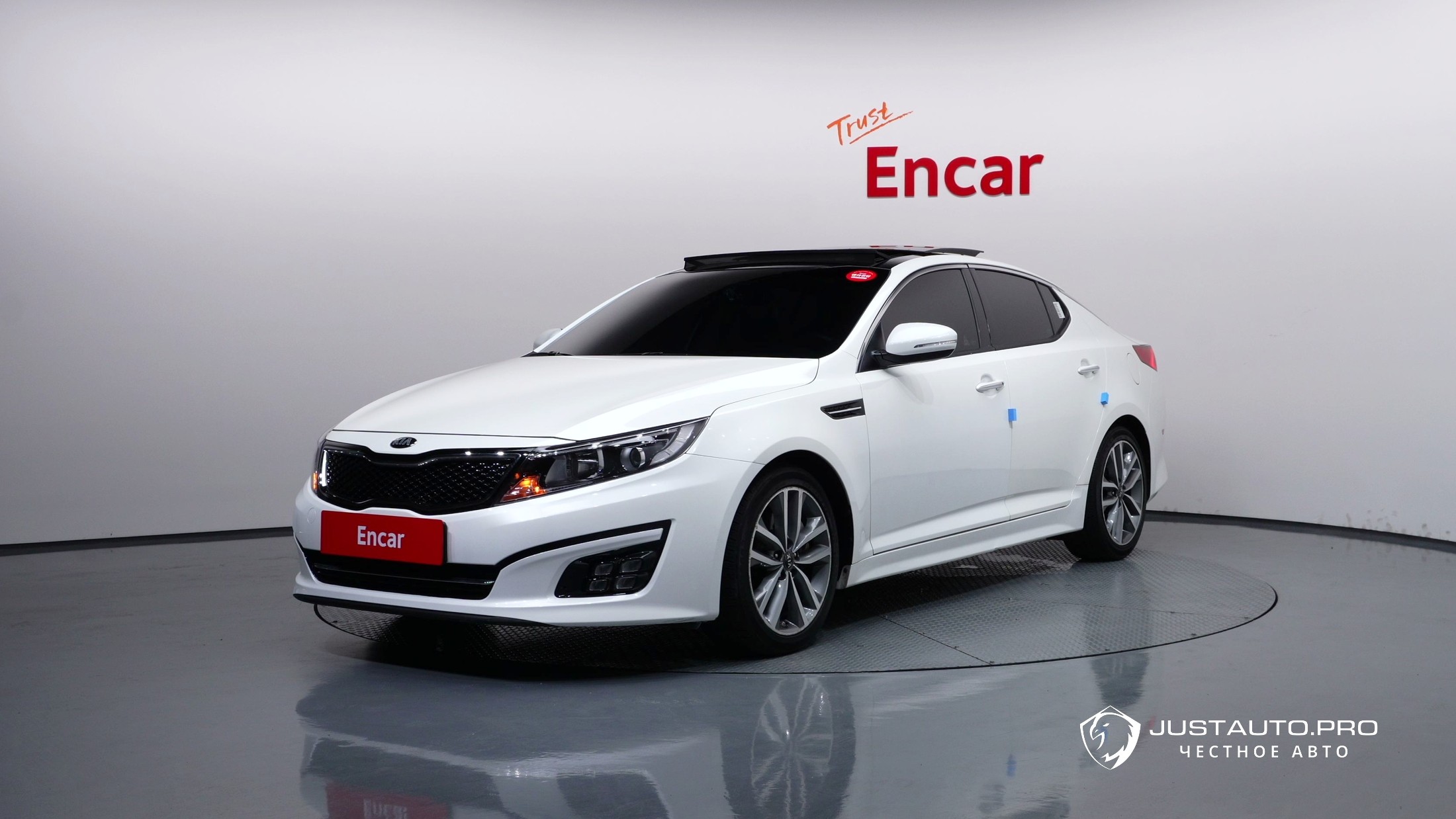 Автомобиль Kia K5