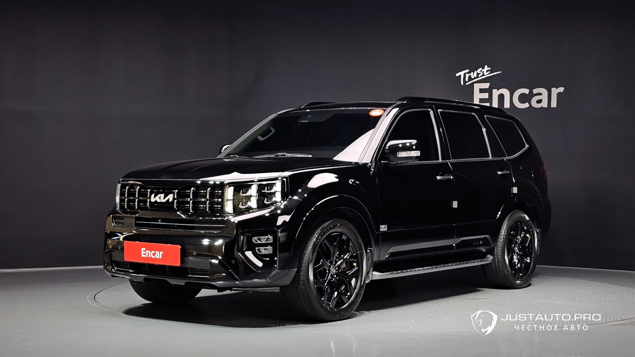 Автомобиль Kia Mohave