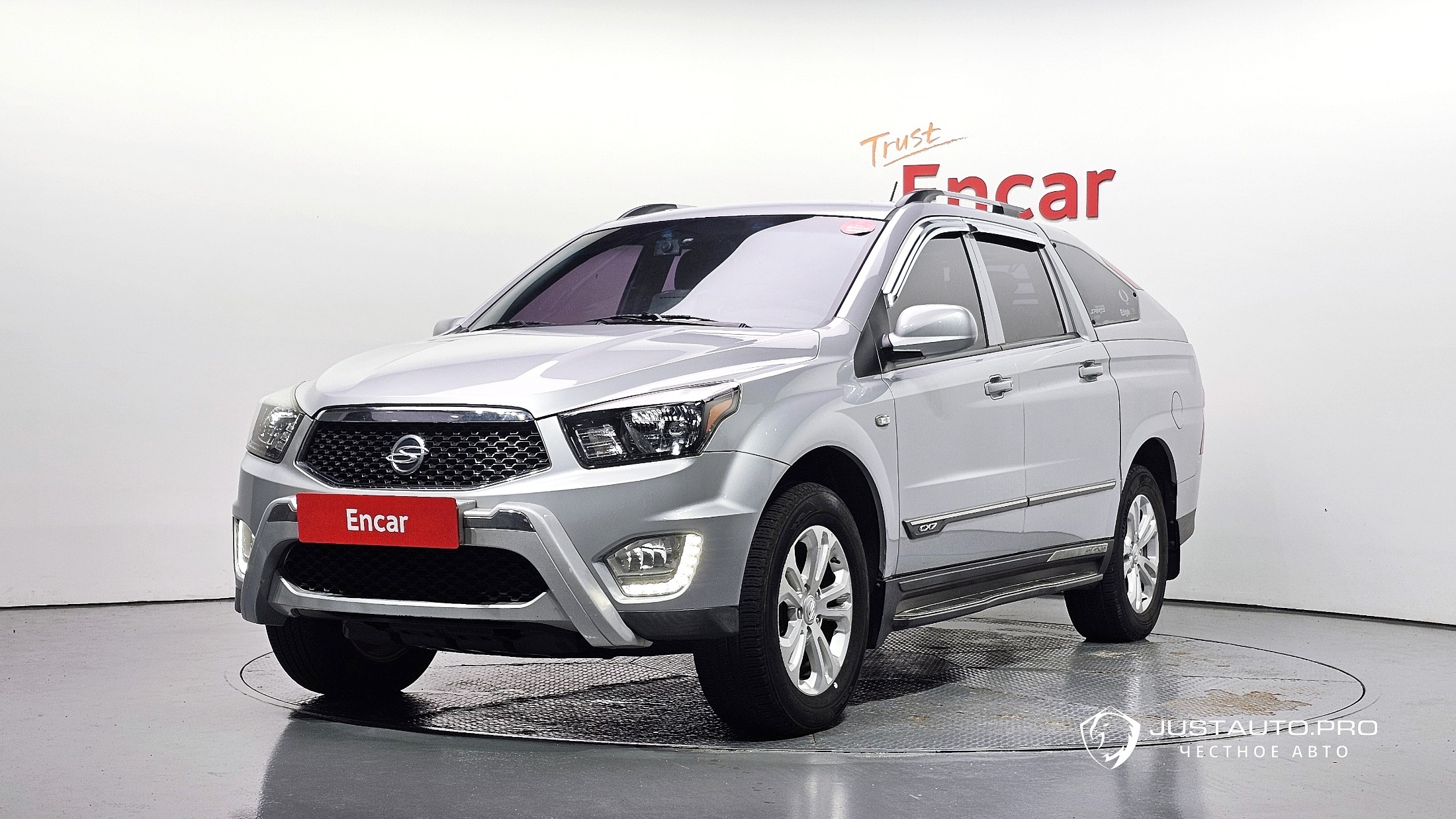 Автомобиль KG_Mobility_Ssangyong KORANDO