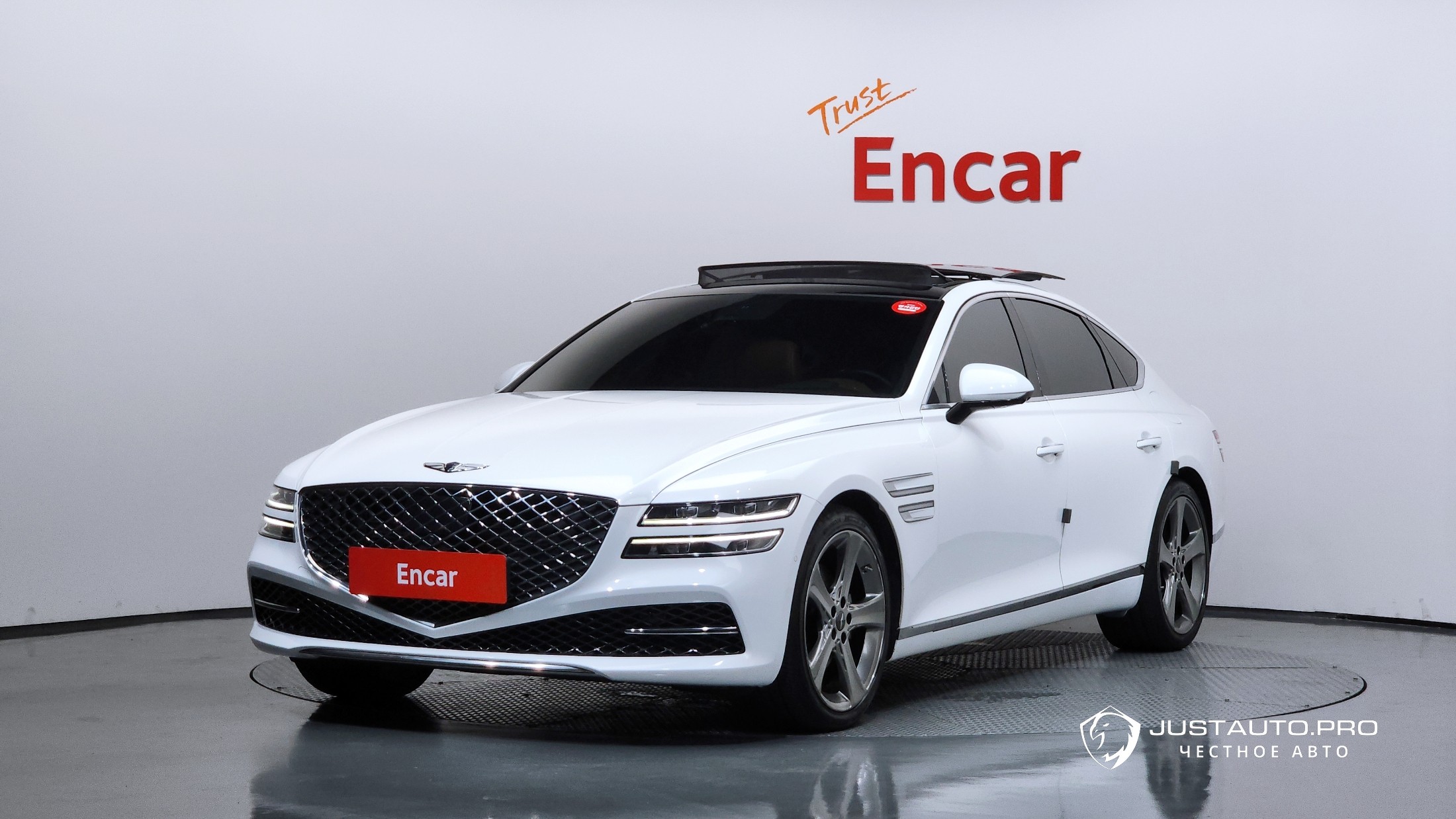 Автомобиль Genesis G80